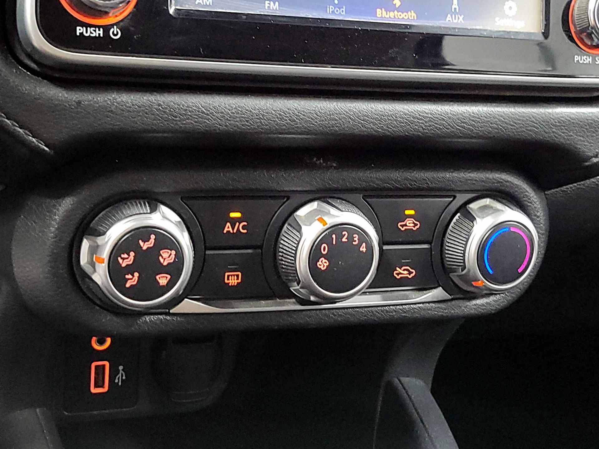 Thumbnail: 2020 Nissan Versa - 15