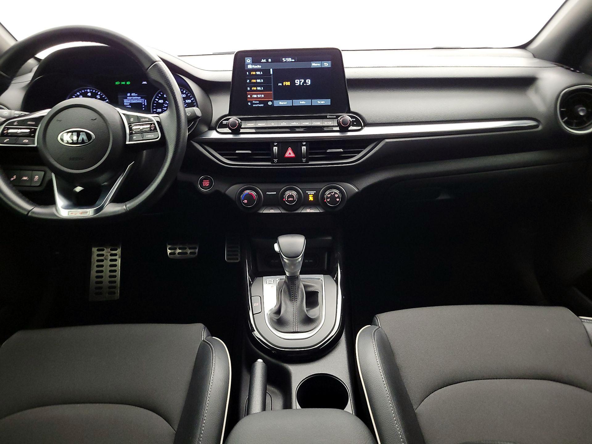 Thumbnail: 2021 Kia Forte - 9