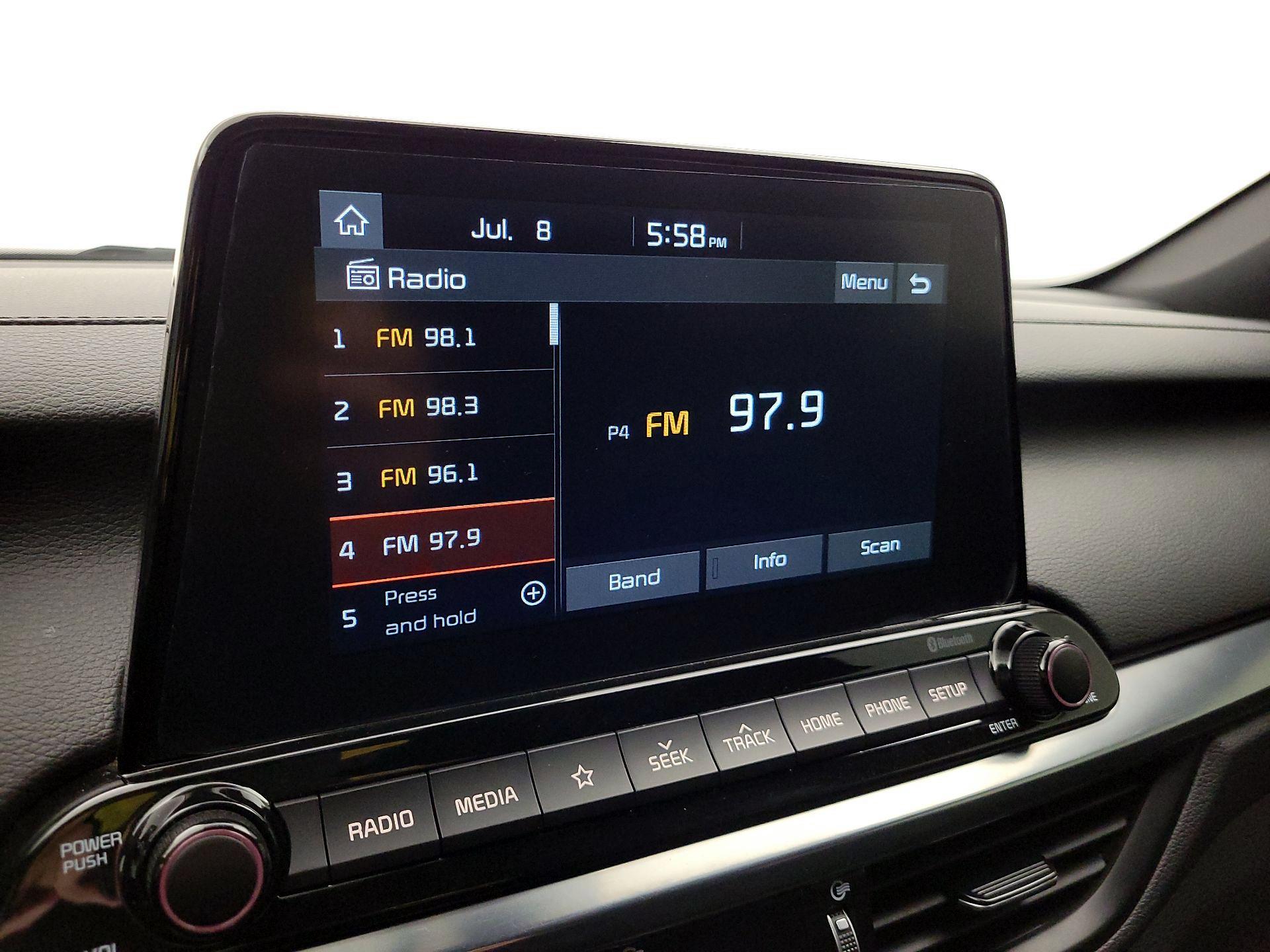 Thumbnail: 2021 Kia Forte - 15
