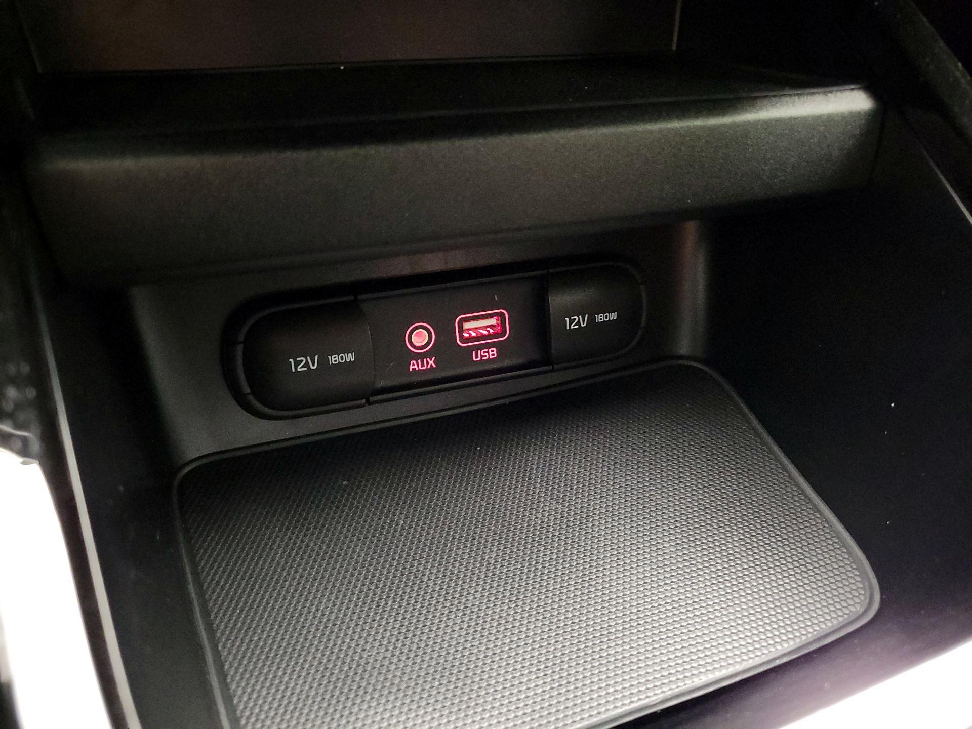 Thumbnail: 2021 Kia Forte - 18