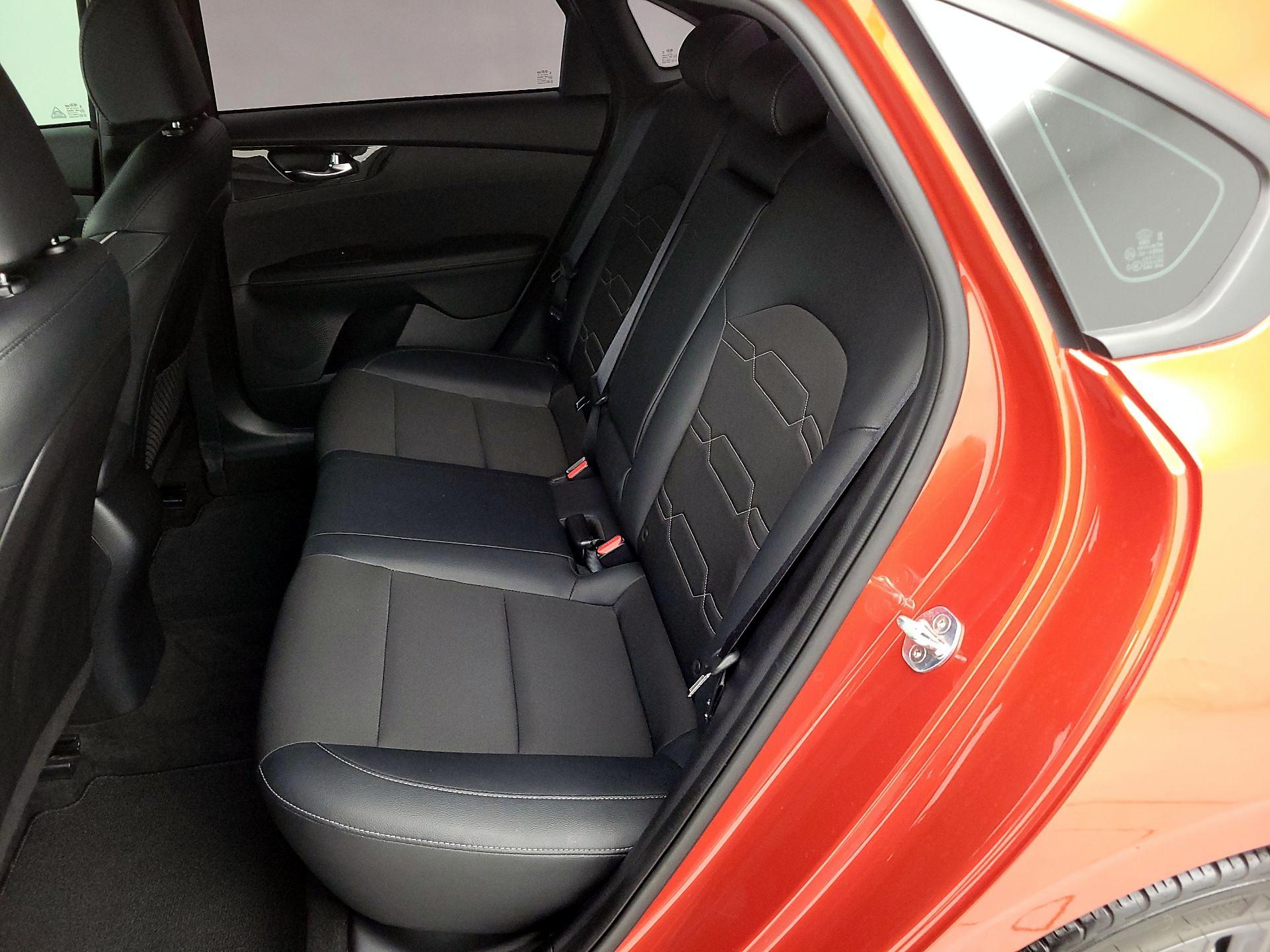 Thumbnail: 2021 Kia Forte - 19
