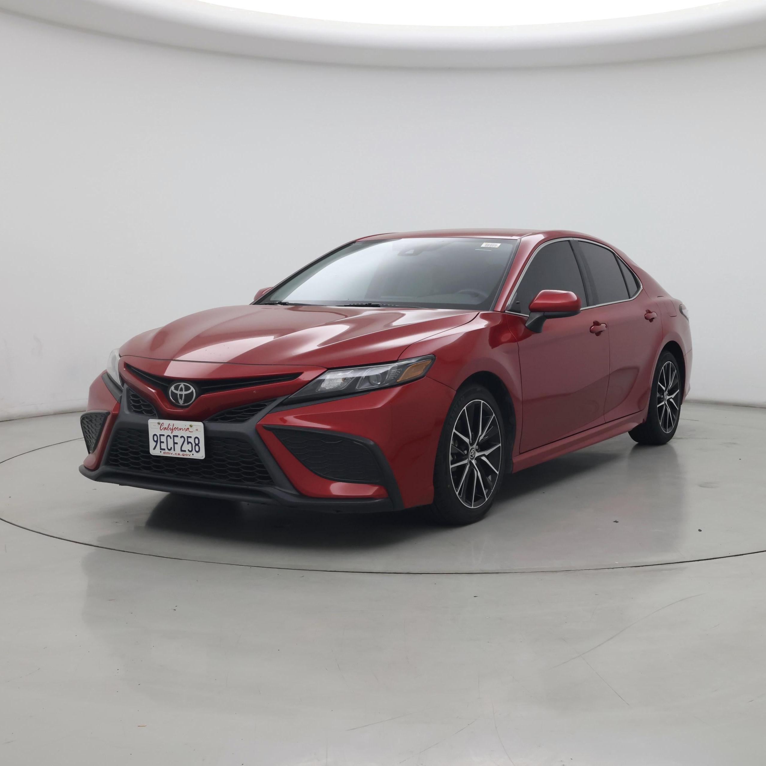 Thumbnail: 2021 Toyota Camry - 4