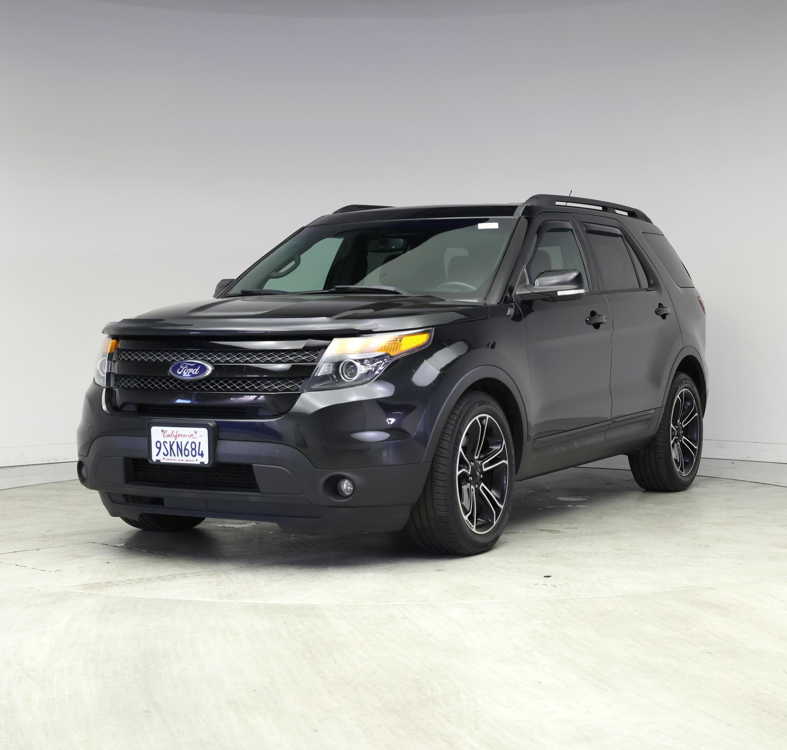Thumbnail: 2015 Ford Explorer - 4