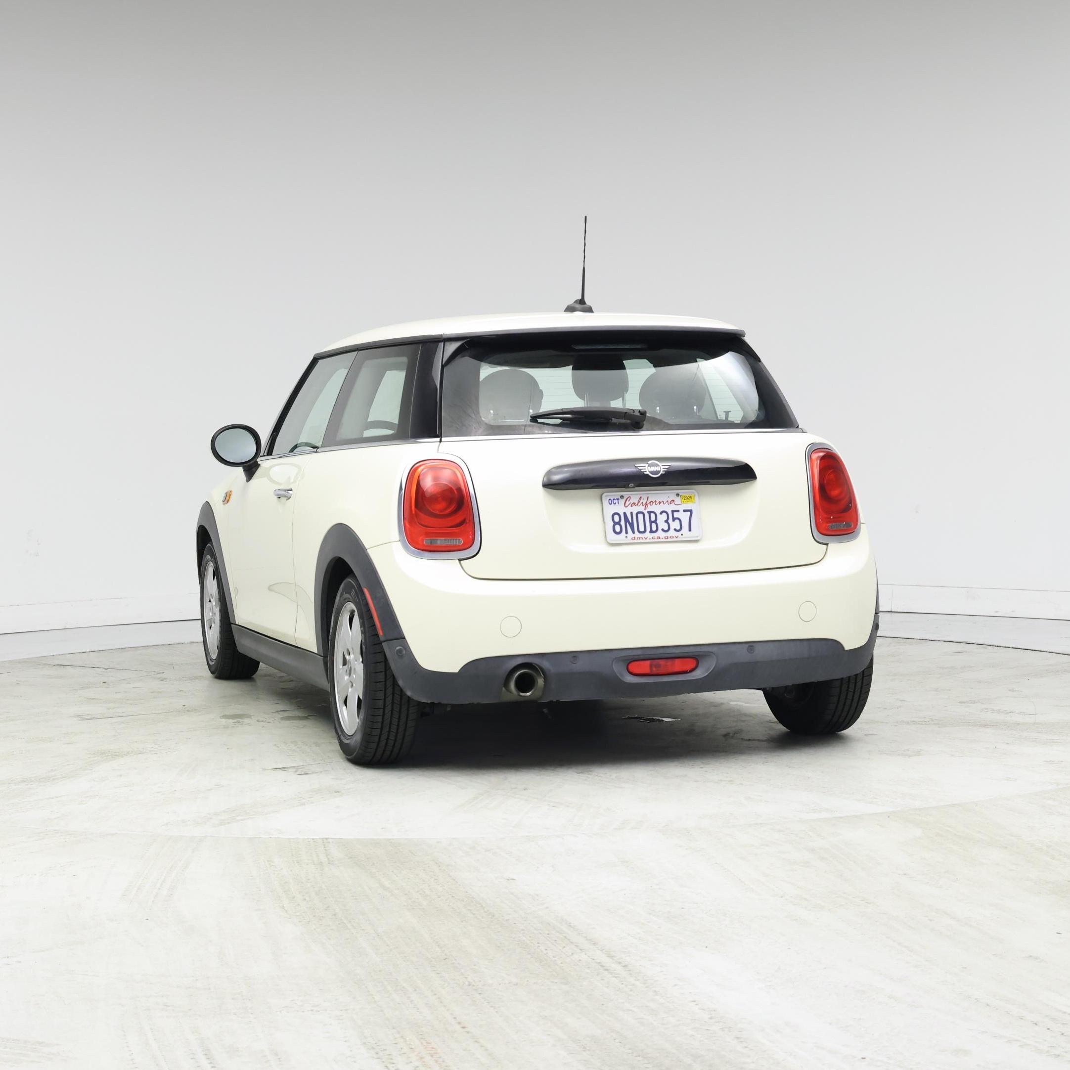 Thumbnail: 2019 MINI Cooper Hardtop - 6