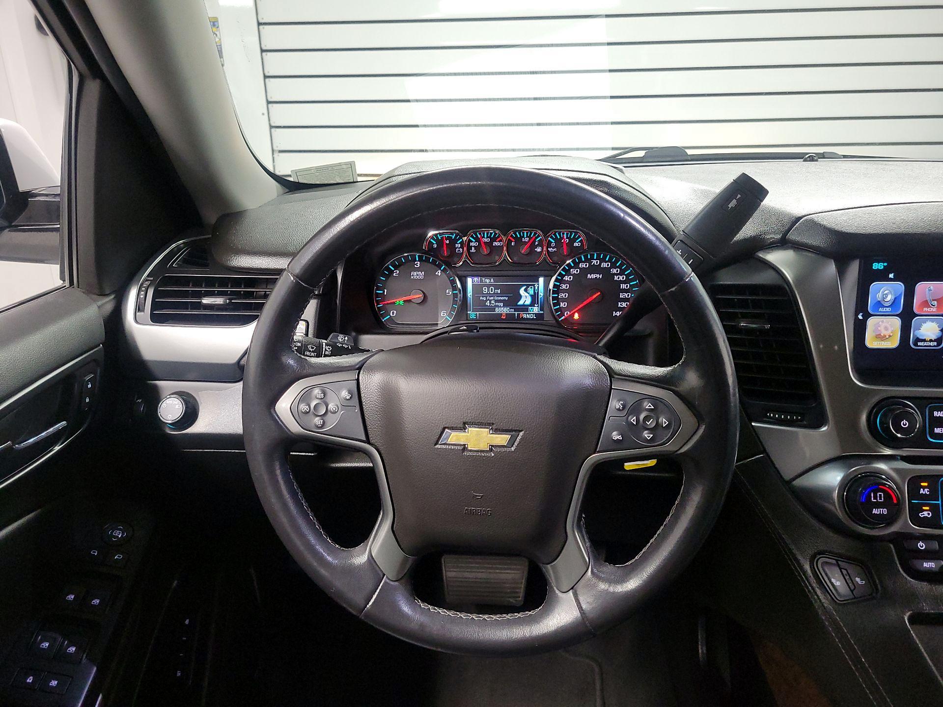Thumbnail: 2019 Chevrolet Suburban - 10