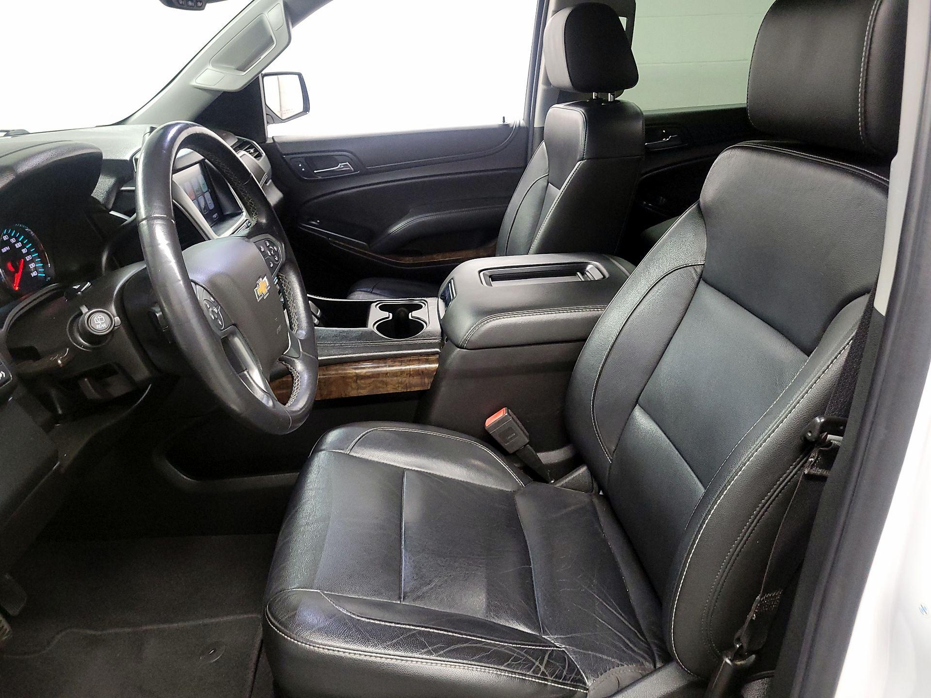 Thumbnail: 2019 Chevrolet Suburban - 11