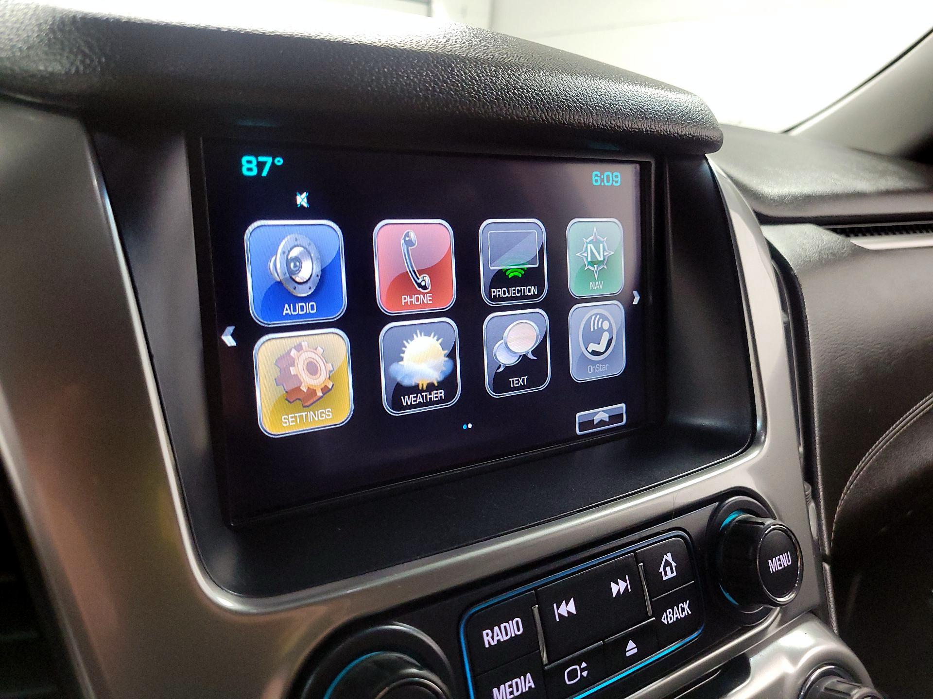 Thumbnail: 2019 Chevrolet Suburban - 13