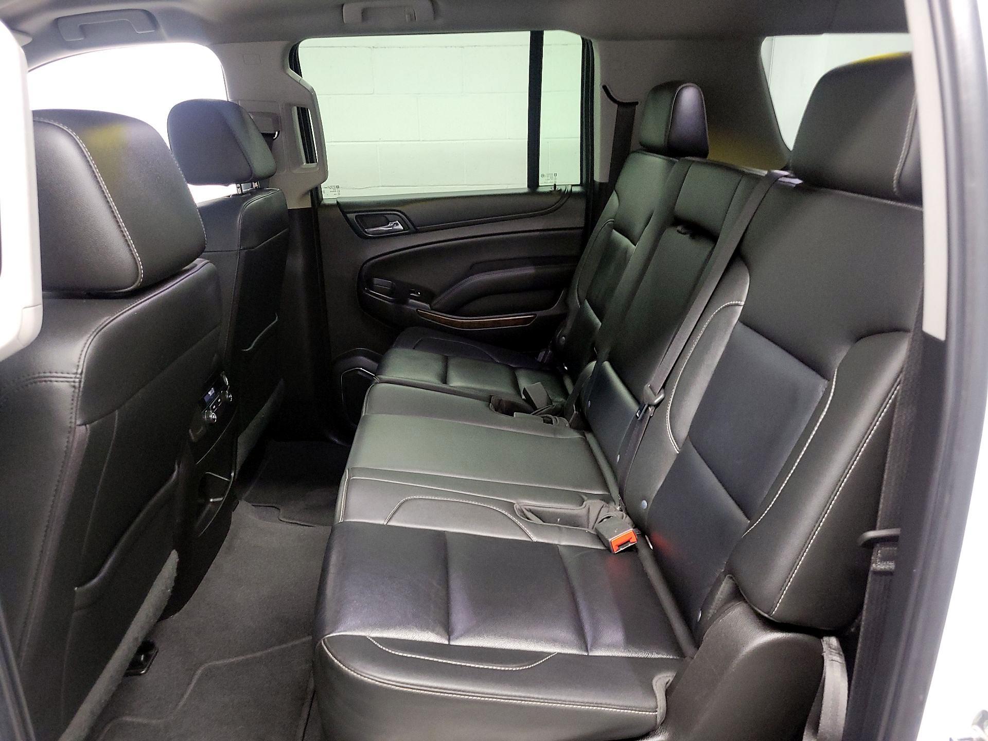Thumbnail: 2019 Chevrolet Suburban - 16