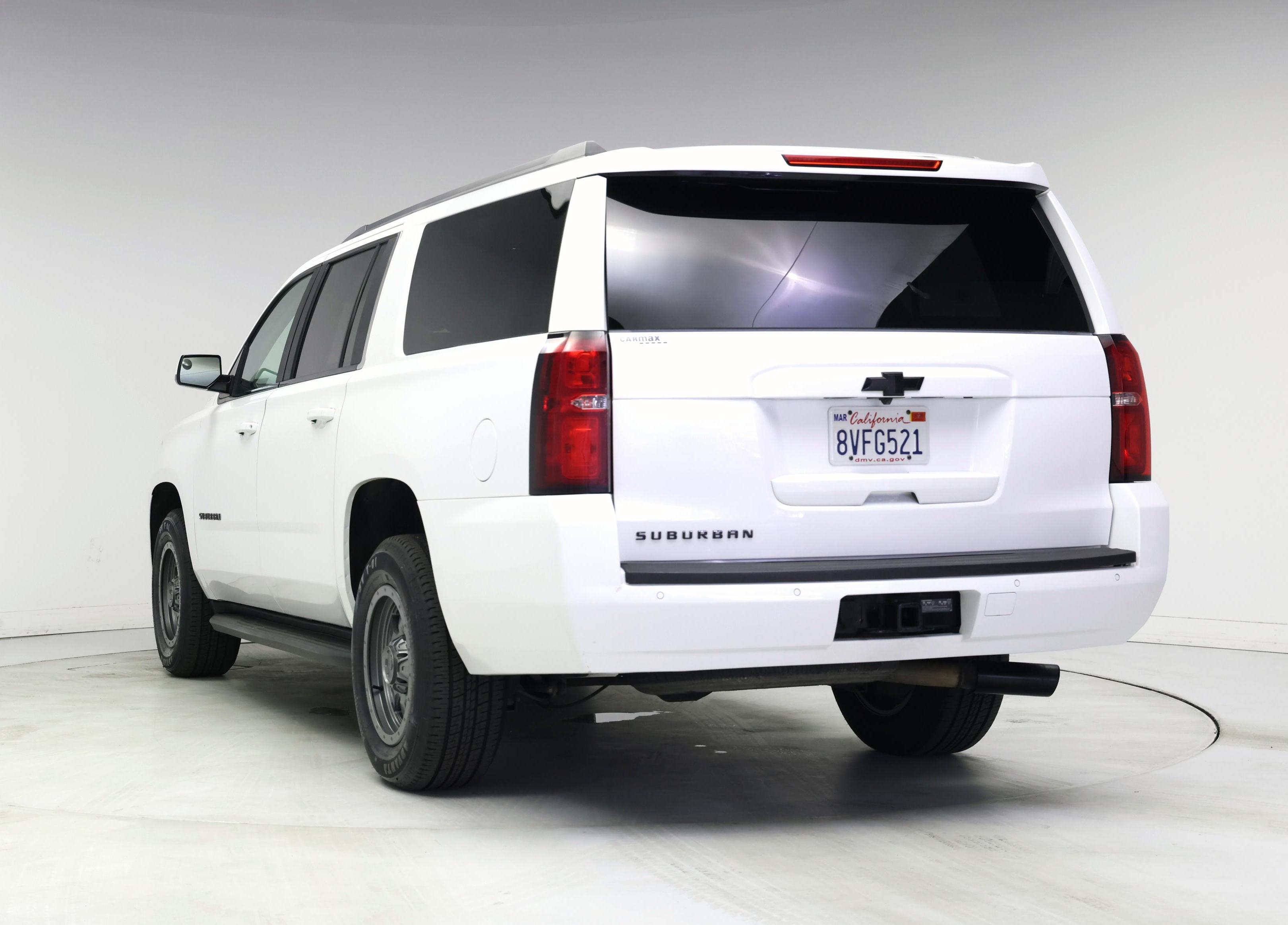 Thumbnail: 2019 Chevrolet Suburban - 2