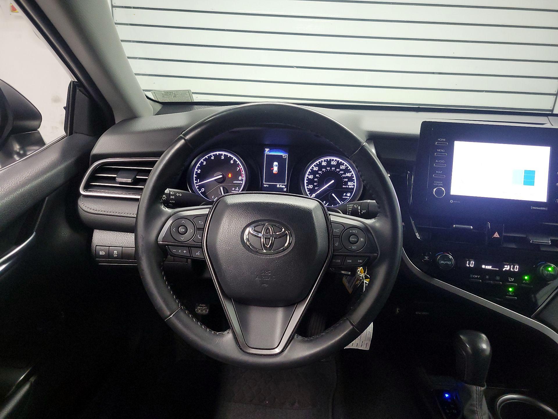Thumbnail: 2023 Toyota Camry - 10