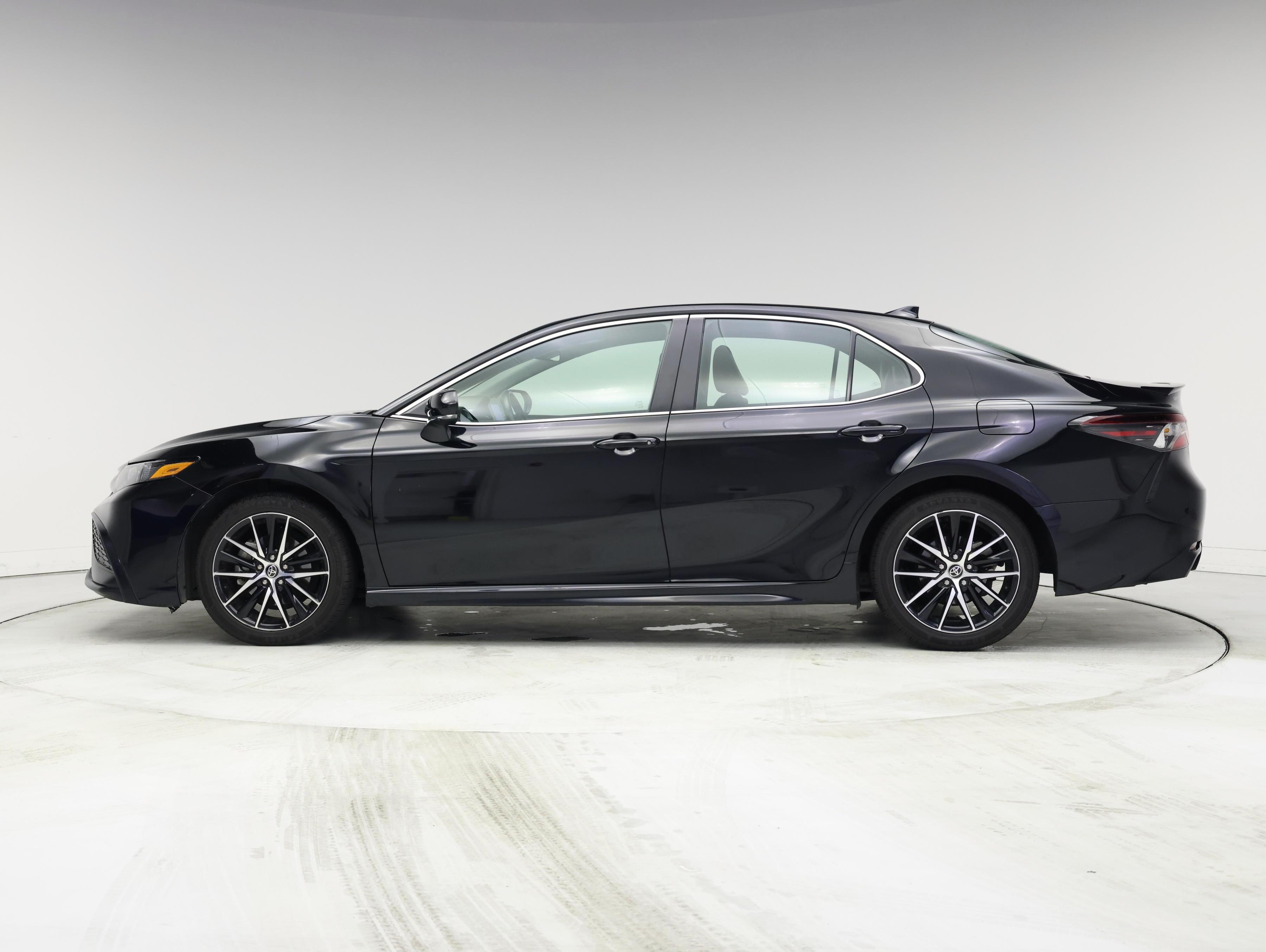 Thumbnail: 2023 Toyota Camry - 3