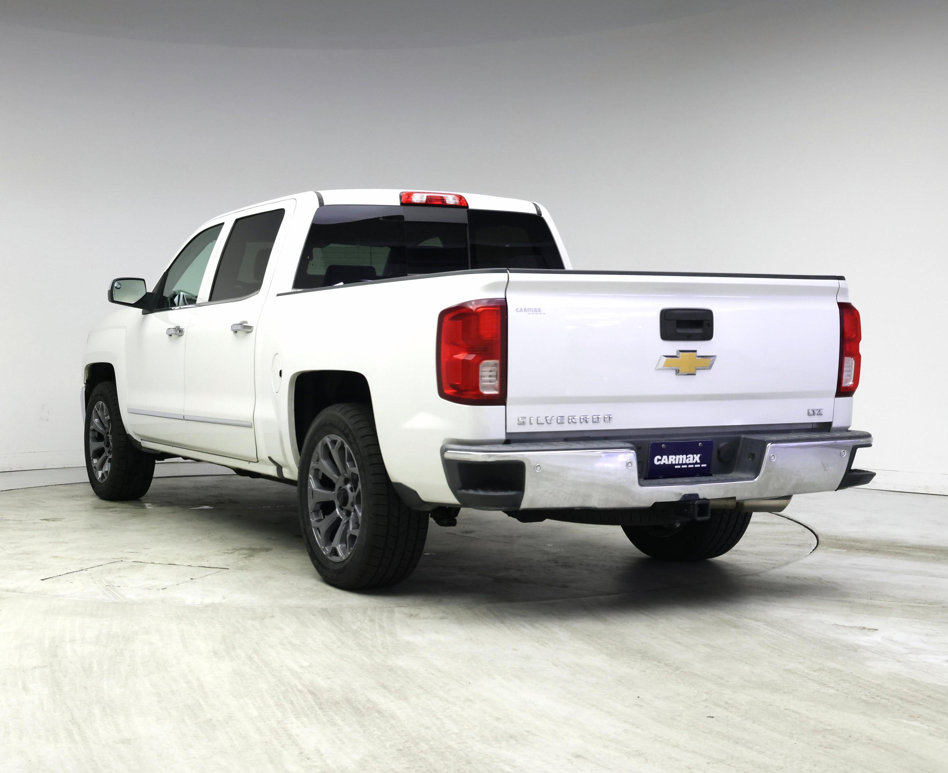 Thumbnail: 2017 Chevrolet Silverado 1500 - 2