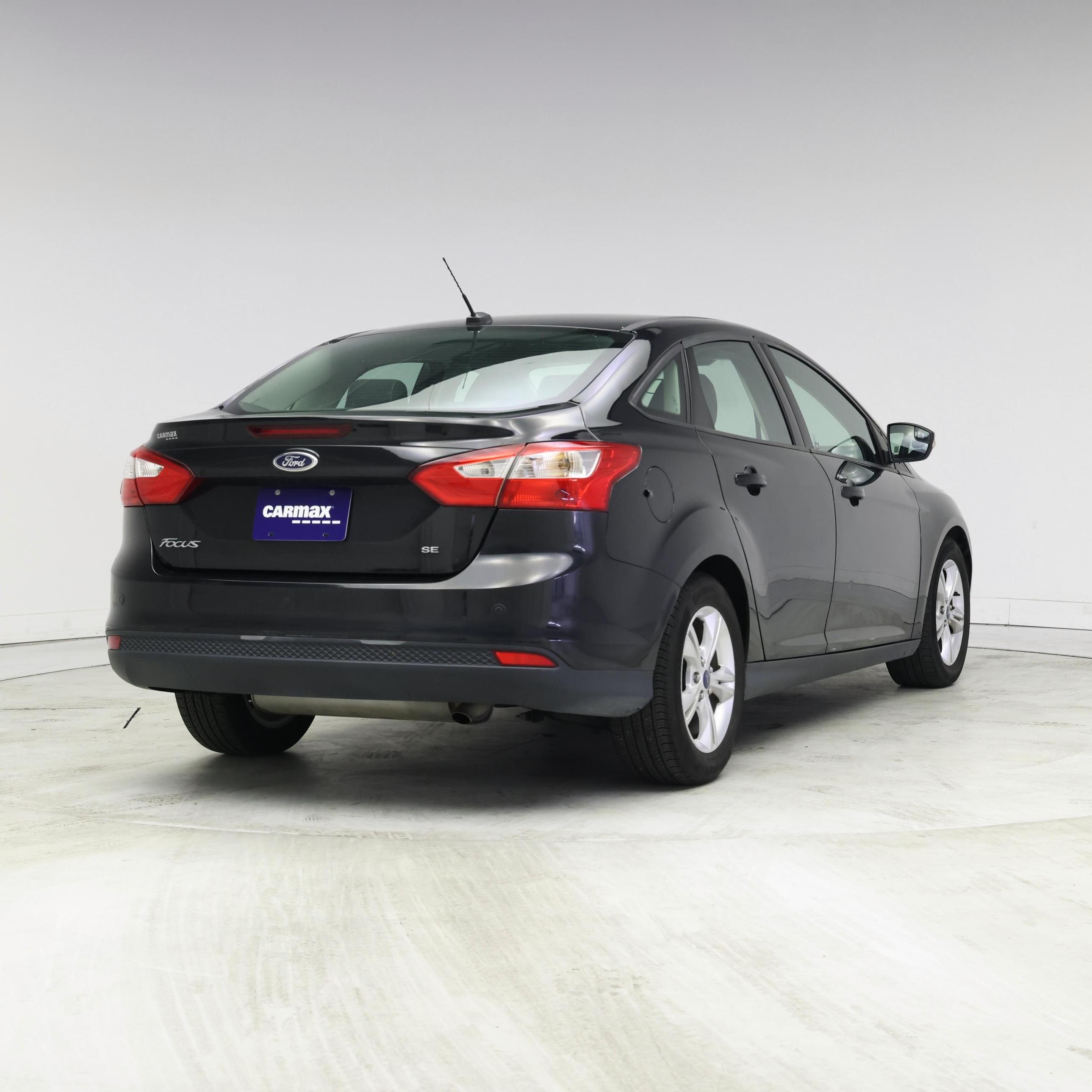 Thumbnail: 2014 Ford Focus - 8