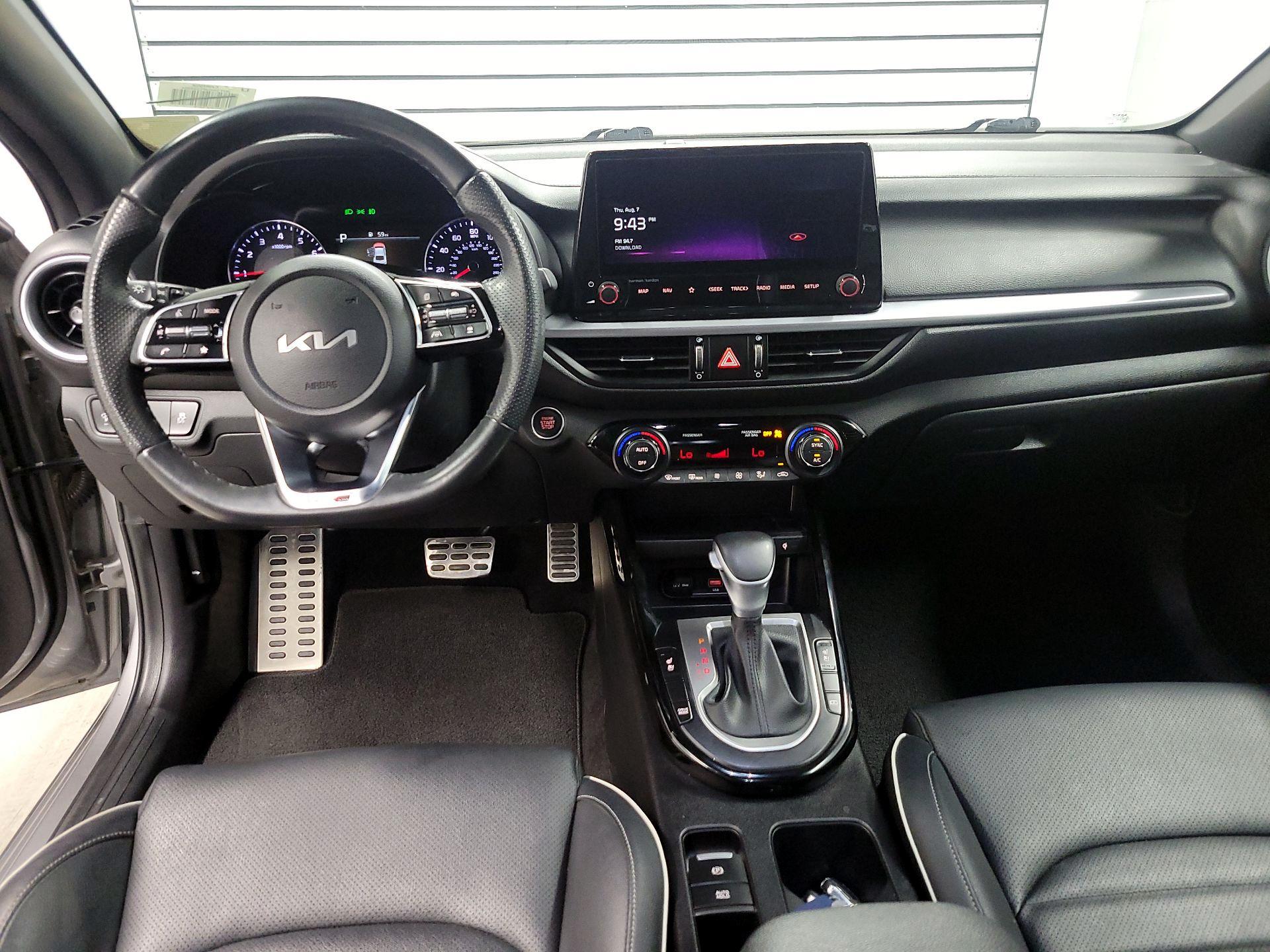 Thumbnail: 2023 Kia Forte - 9