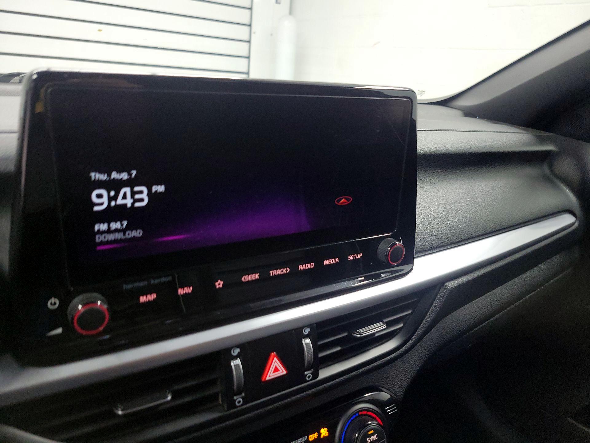 Thumbnail: 2023 Kia Forte - 14