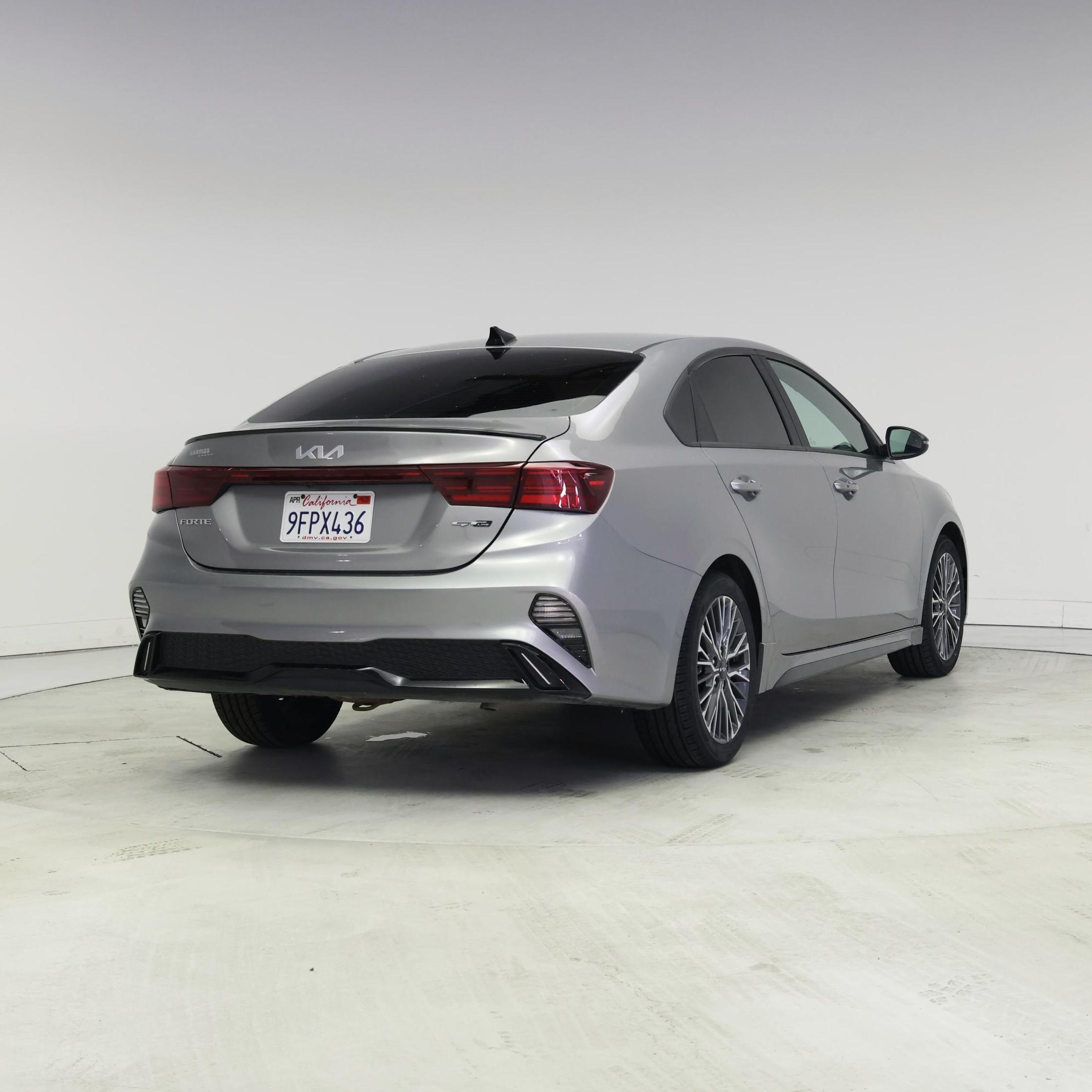 Thumbnail: 2023 Kia Forte - 8