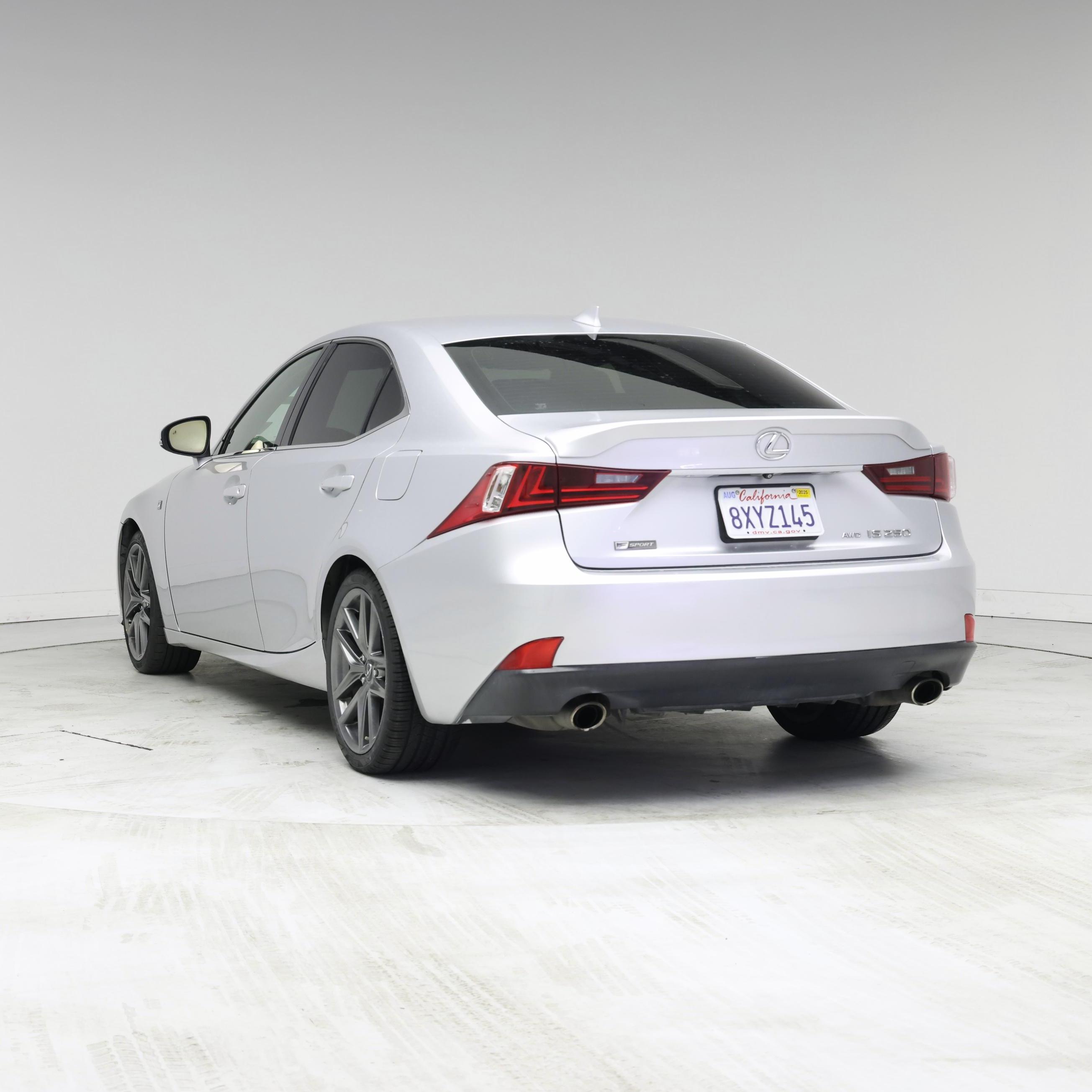 Thumbnail: 2015 Lexus IS - 2