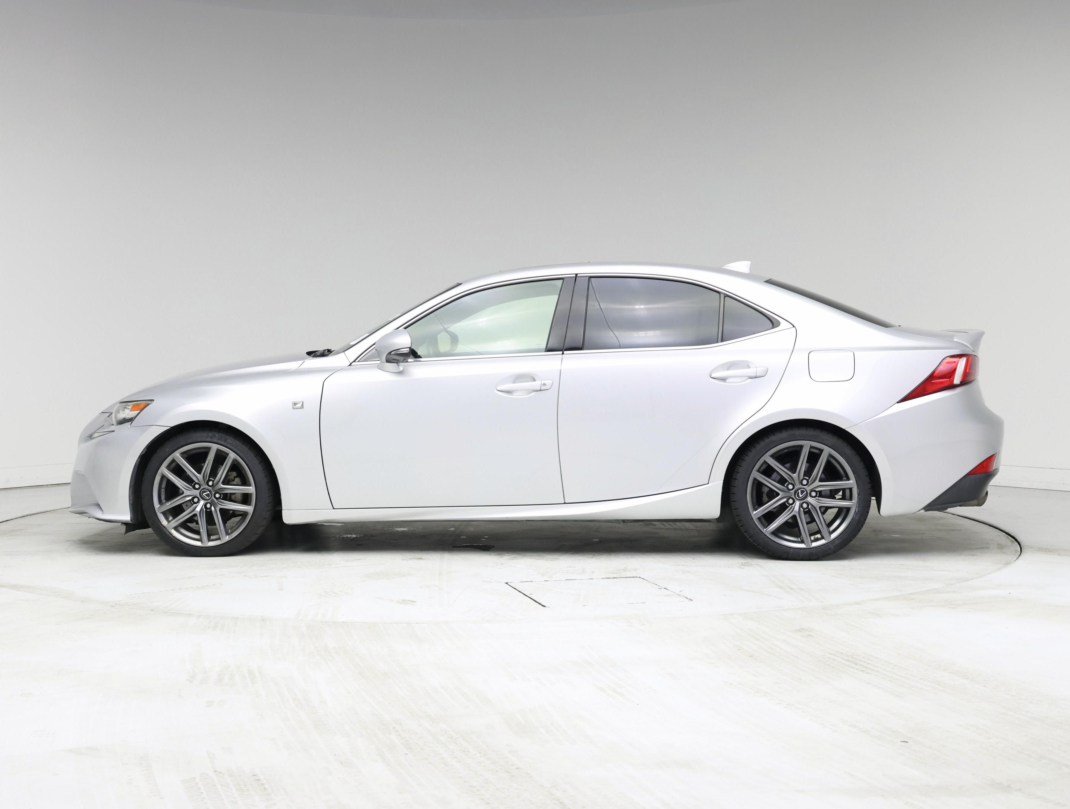 Thumbnail: 2015 Lexus IS - 3