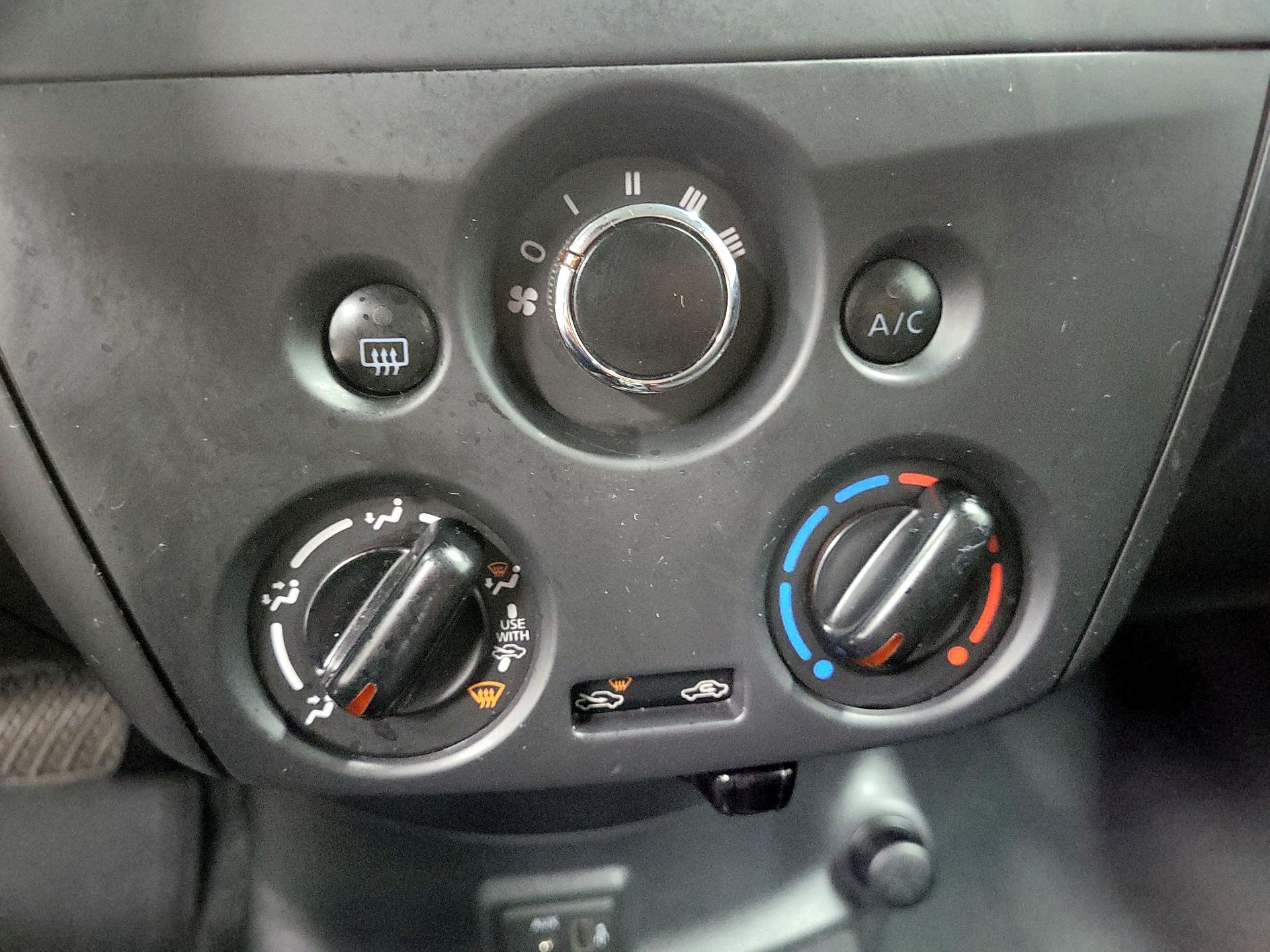 Thumbnail: 2019 Nissan Versa - 15
