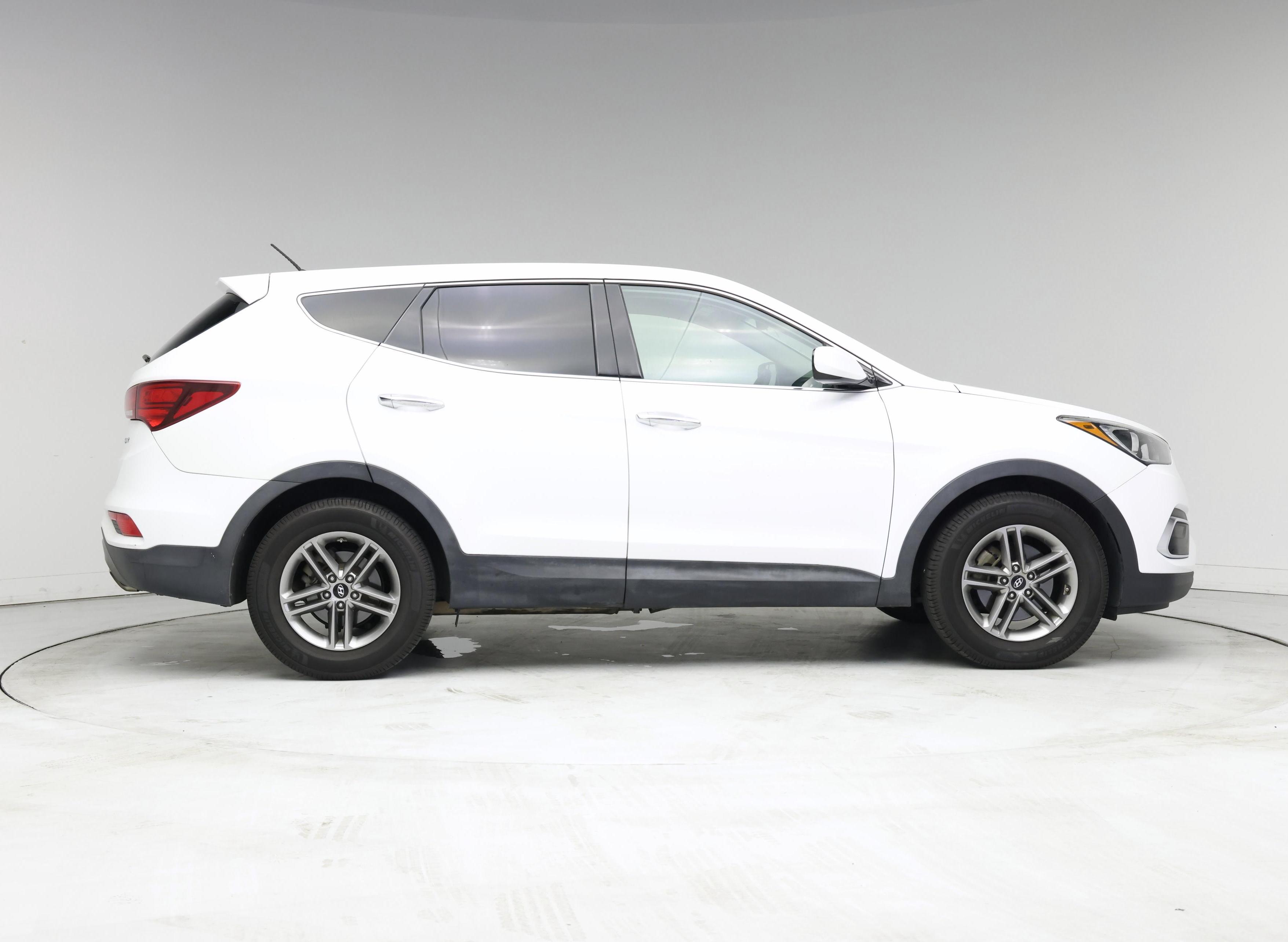 Thumbnail: 2018 Hyundai Santa Fe - 7