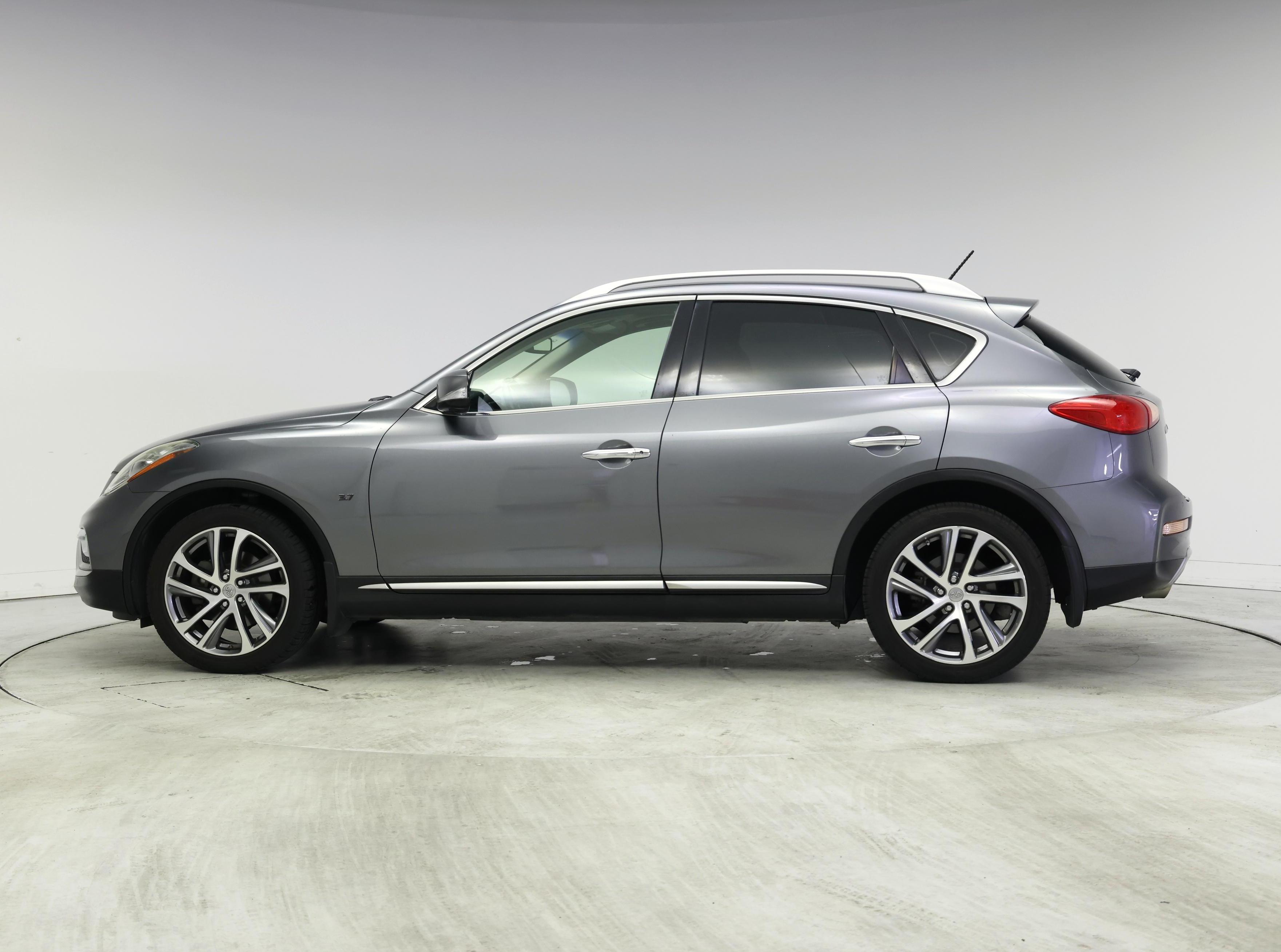 Thumbnail: 2016 INFINITI QX50 - 3