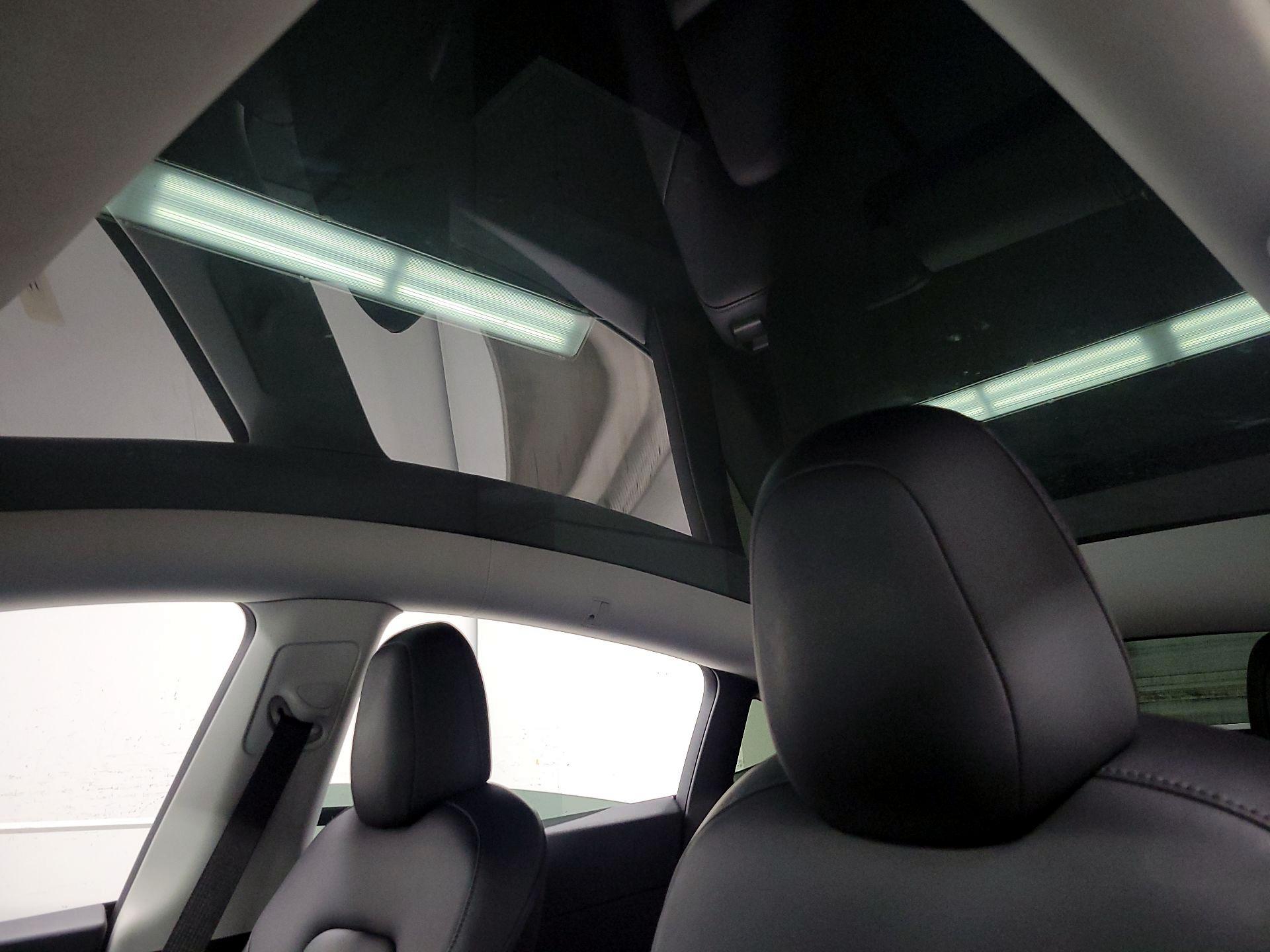 Thumbnail: 2021 Tesla Model Y - 17
