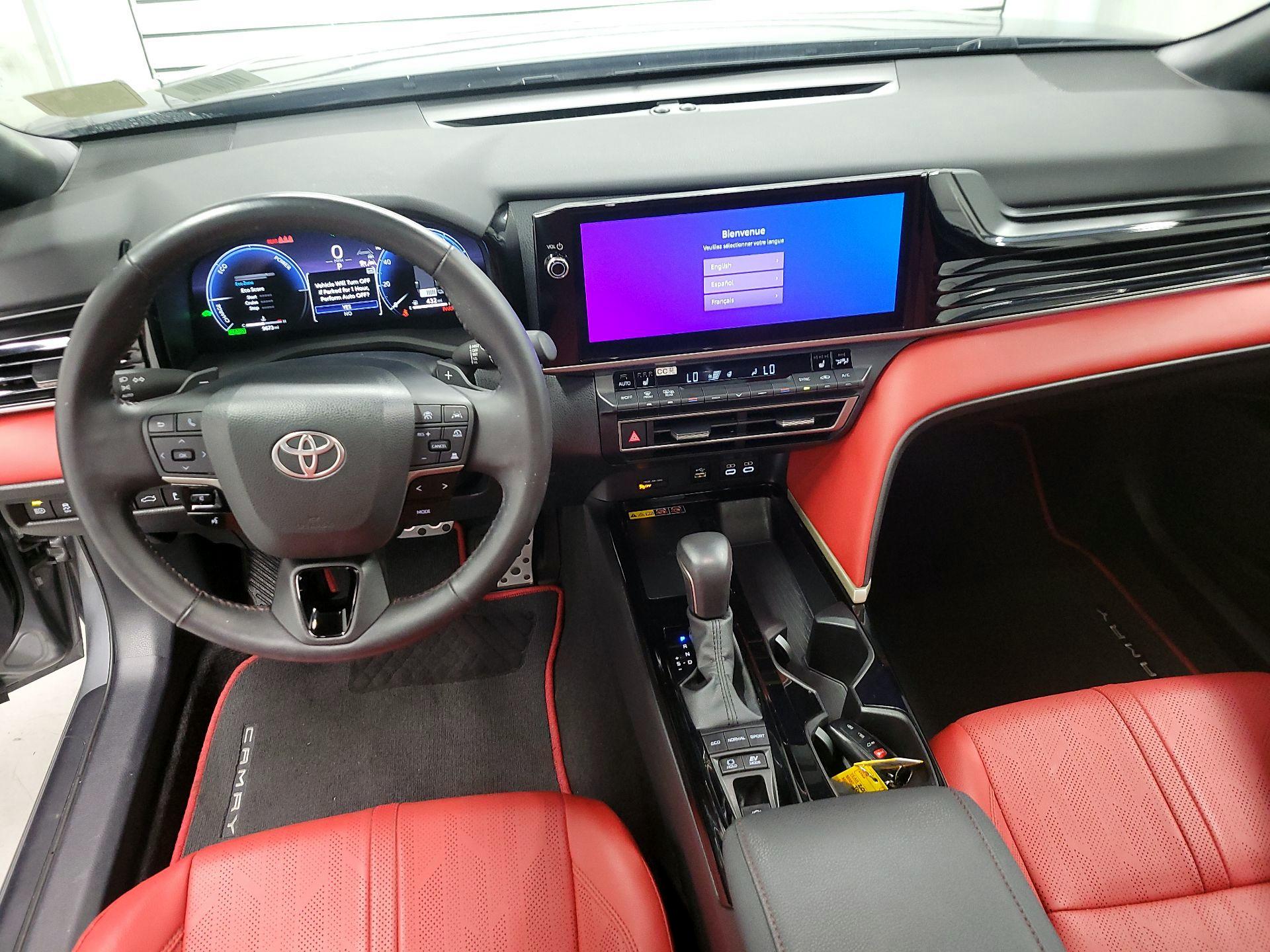 Thumbnail: 2025 Toyota Camry - 9