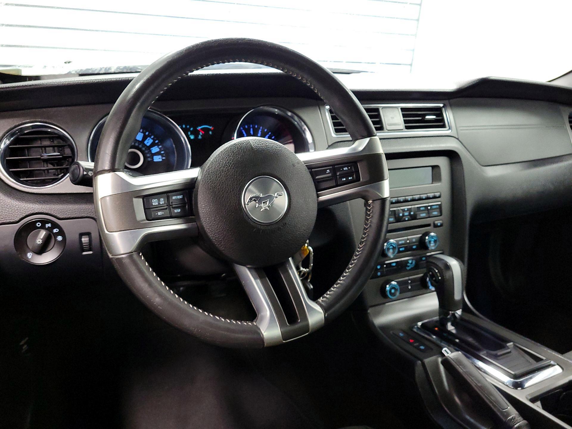 Thumbnail: 2014 Ford Mustang - 10