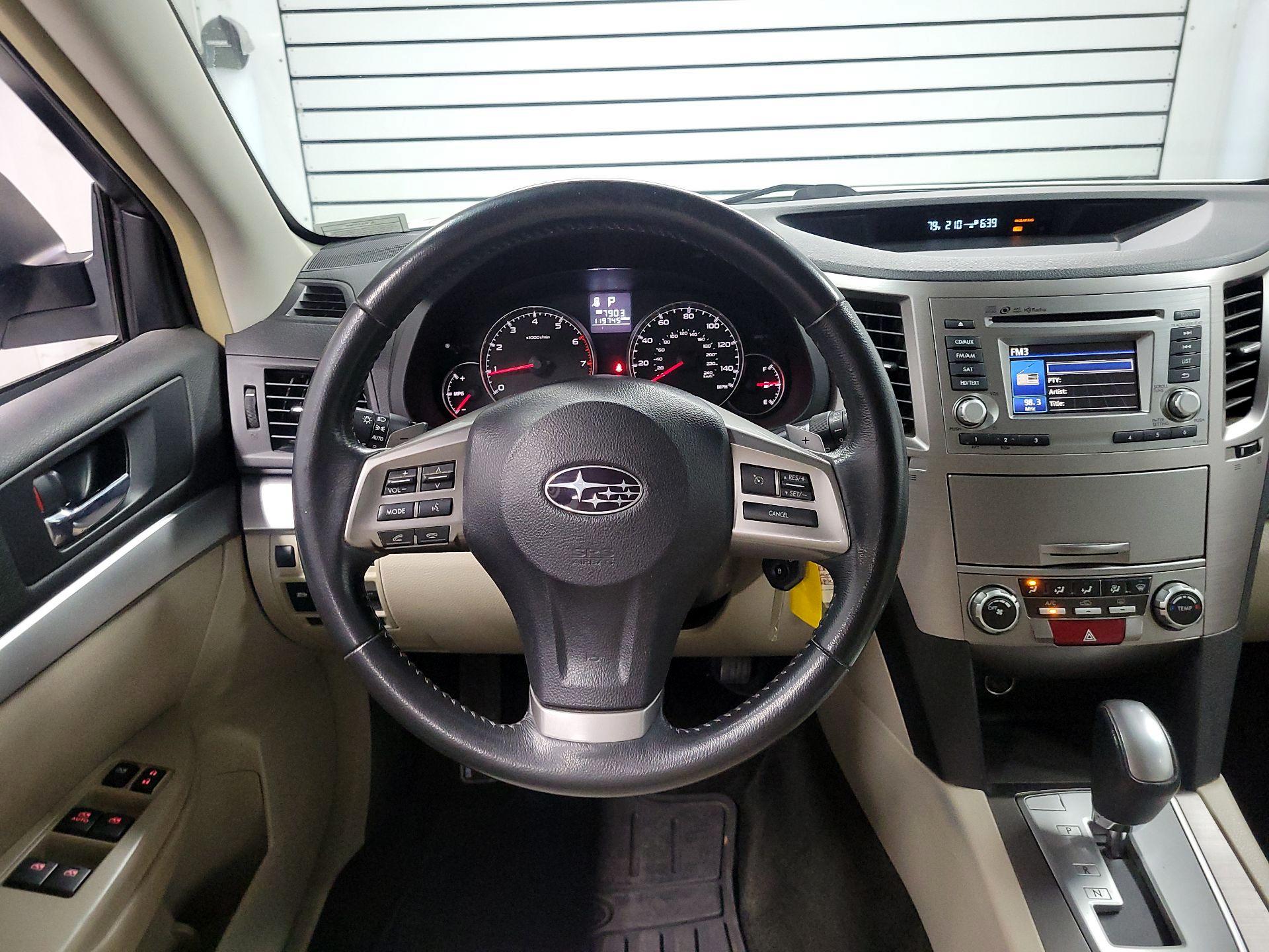 Thumbnail: 2014 Subaru Outback - 10