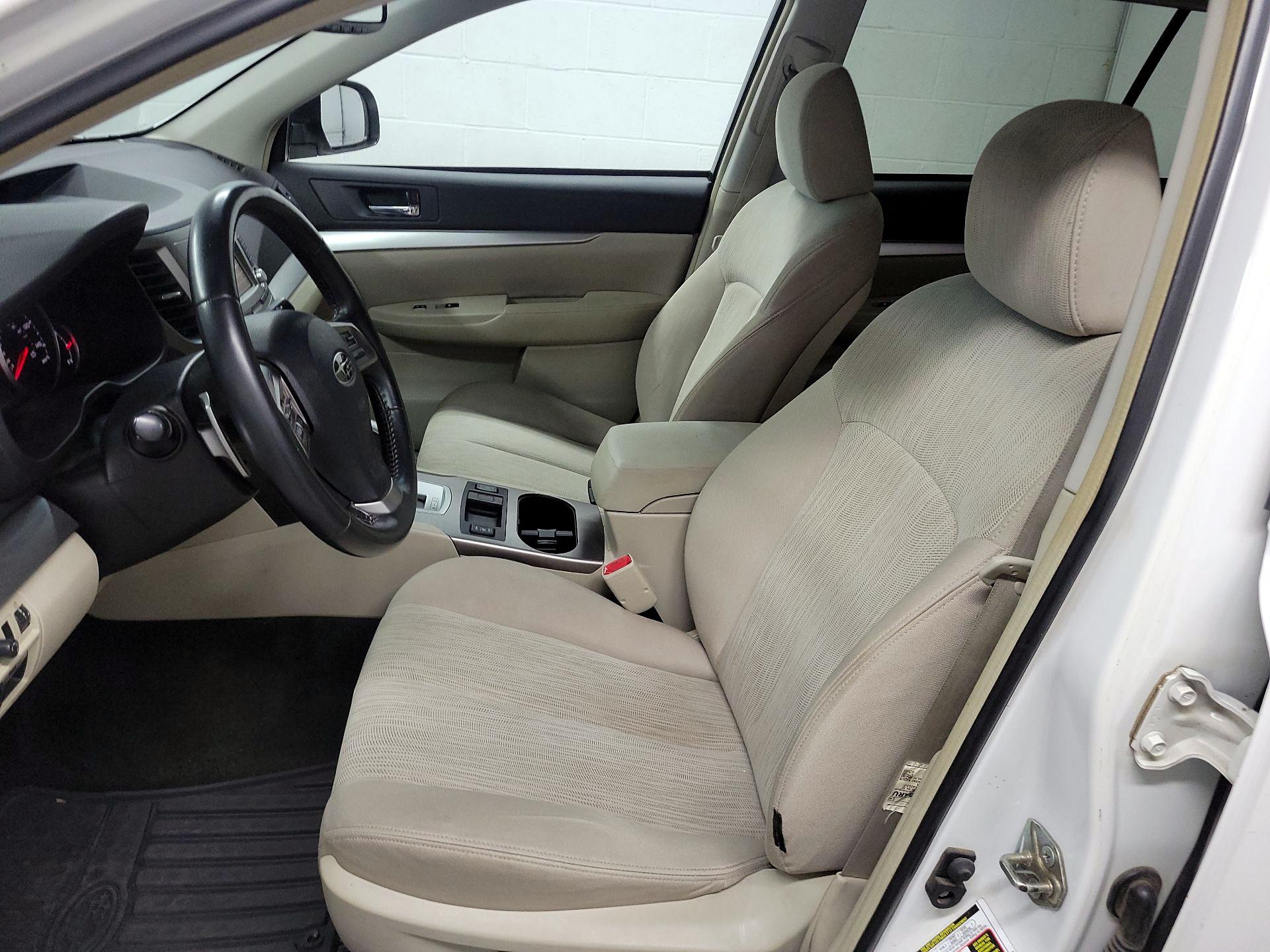 Thumbnail: 2014 Subaru Outback - 11