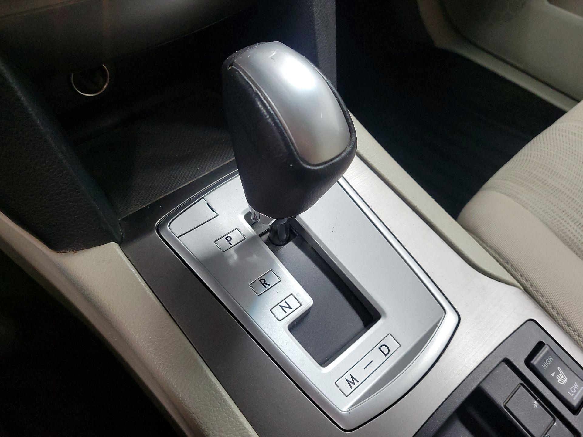 Thumbnail: 2014 Subaru Outback - 17