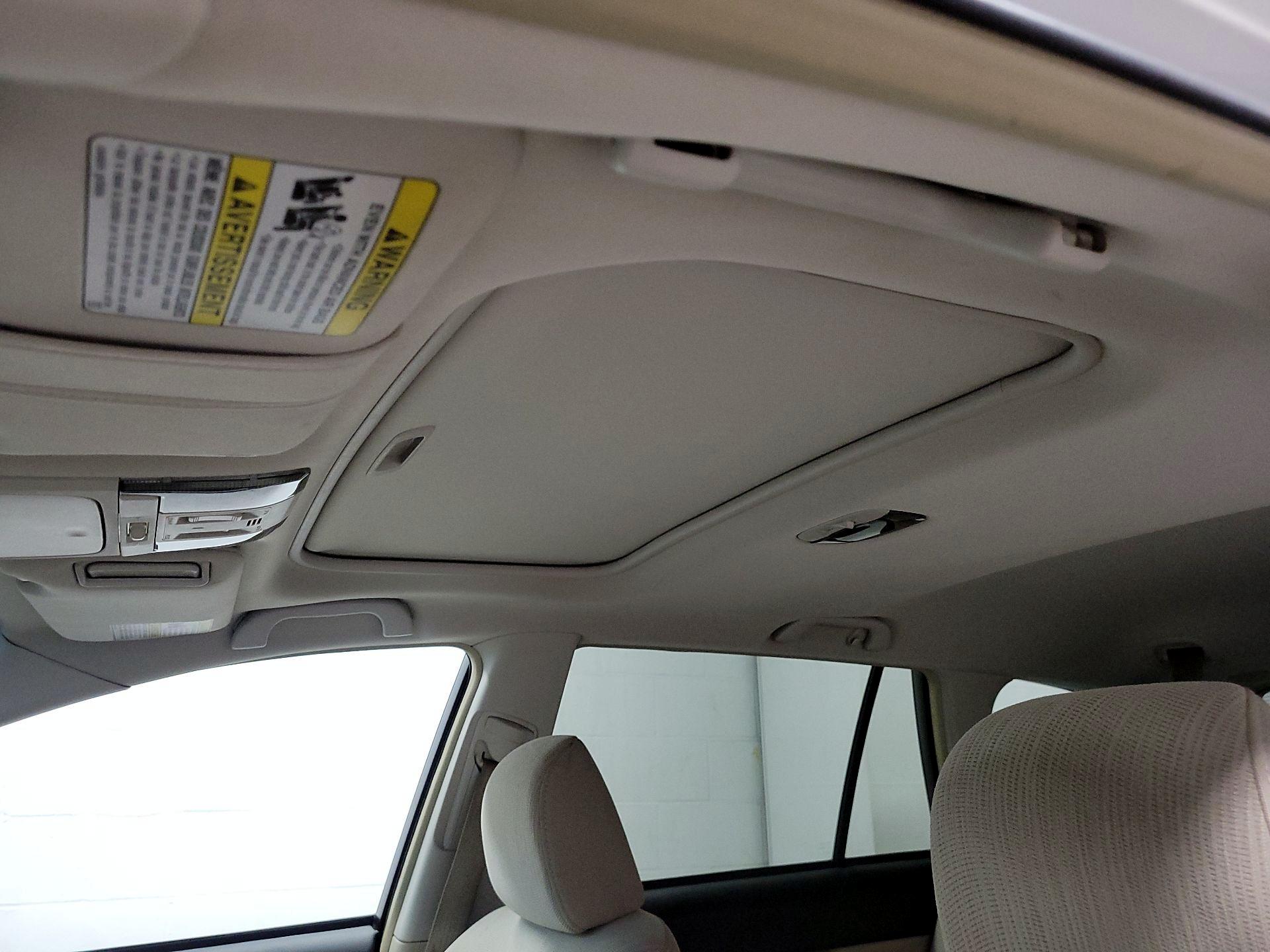 Thumbnail: 2014 Subaru Outback - 18