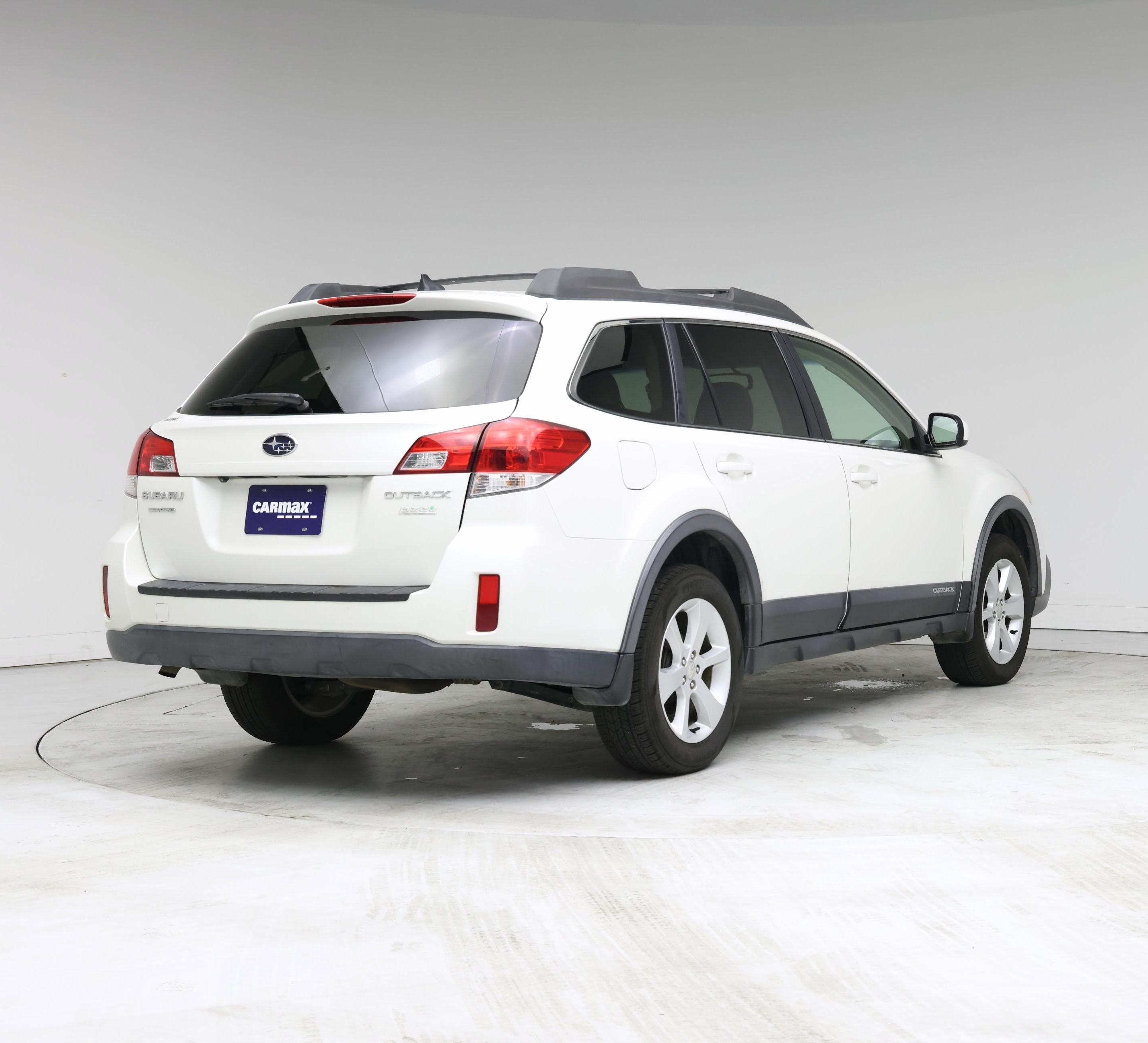Thumbnail: 2014 Subaru Outback - 8