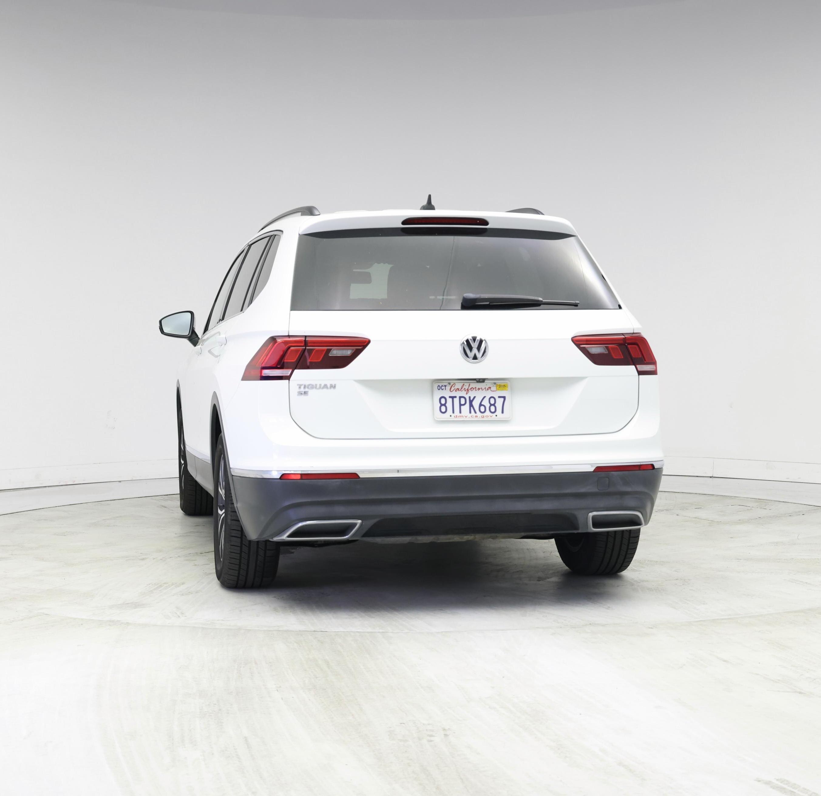 Thumbnail: 2020 Volkswagen Tiguan - 6