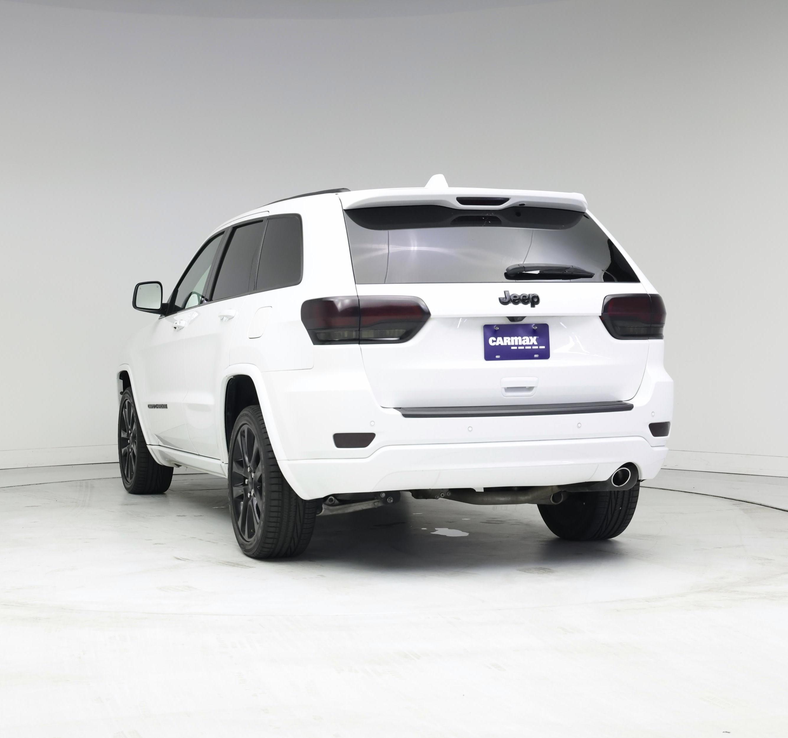 Thumbnail: 2020 Jeep Grand Cherokee - 2