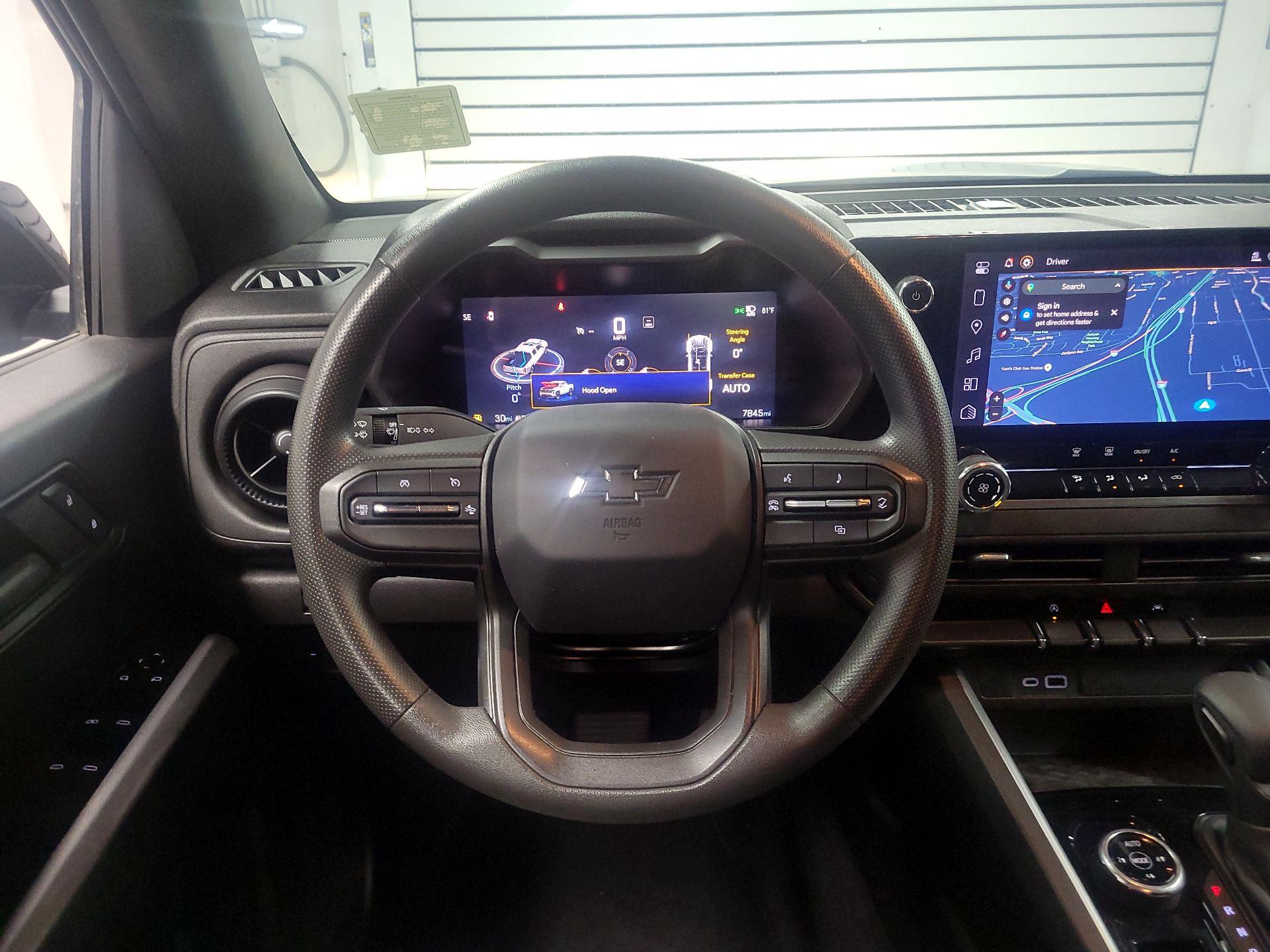 Thumbnail: 2024 Chevrolet Colorado - 10