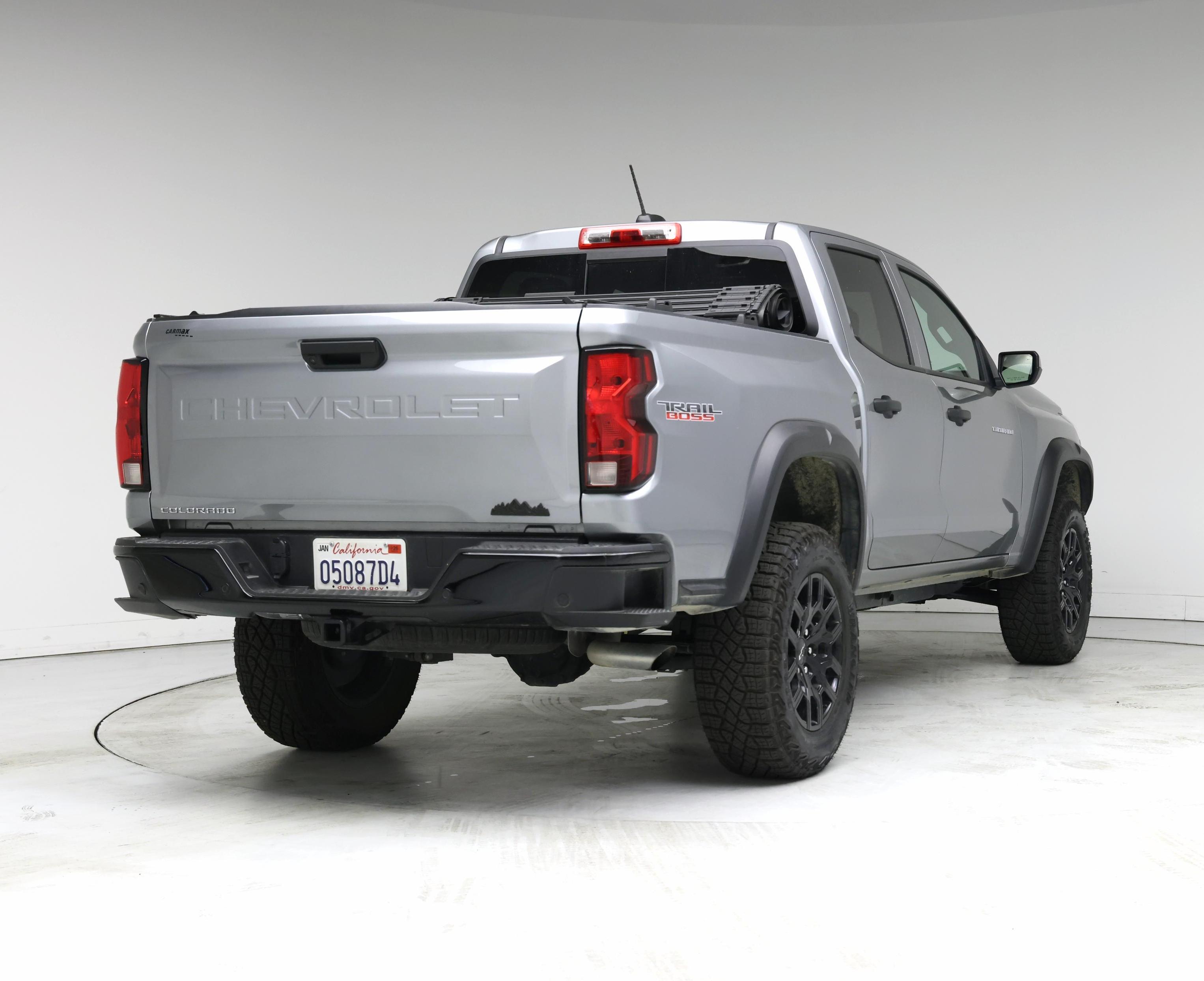 Thumbnail: 2024 Chevrolet Colorado - 8