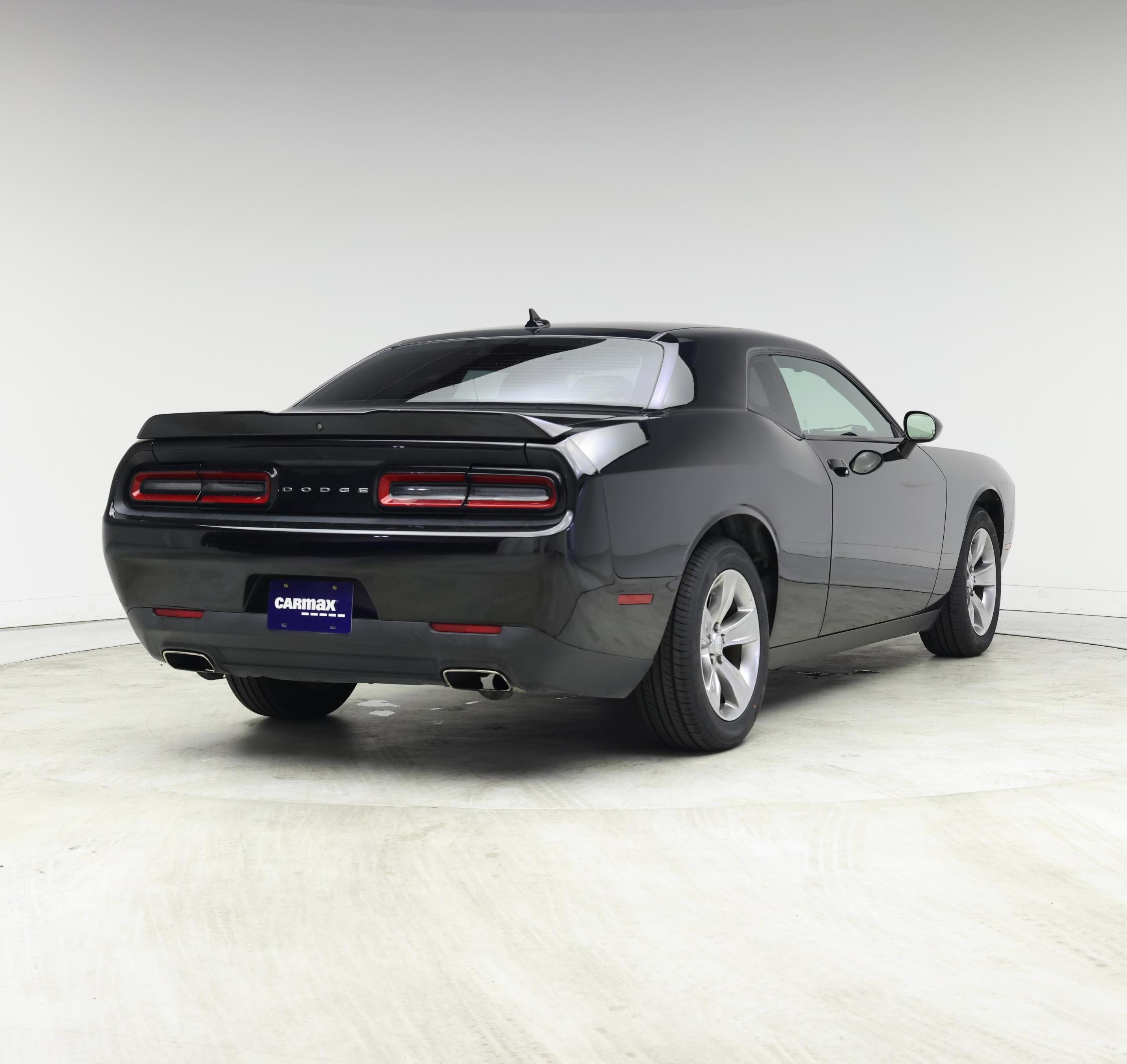 Thumbnail: 2021 Dodge Challenger - 8