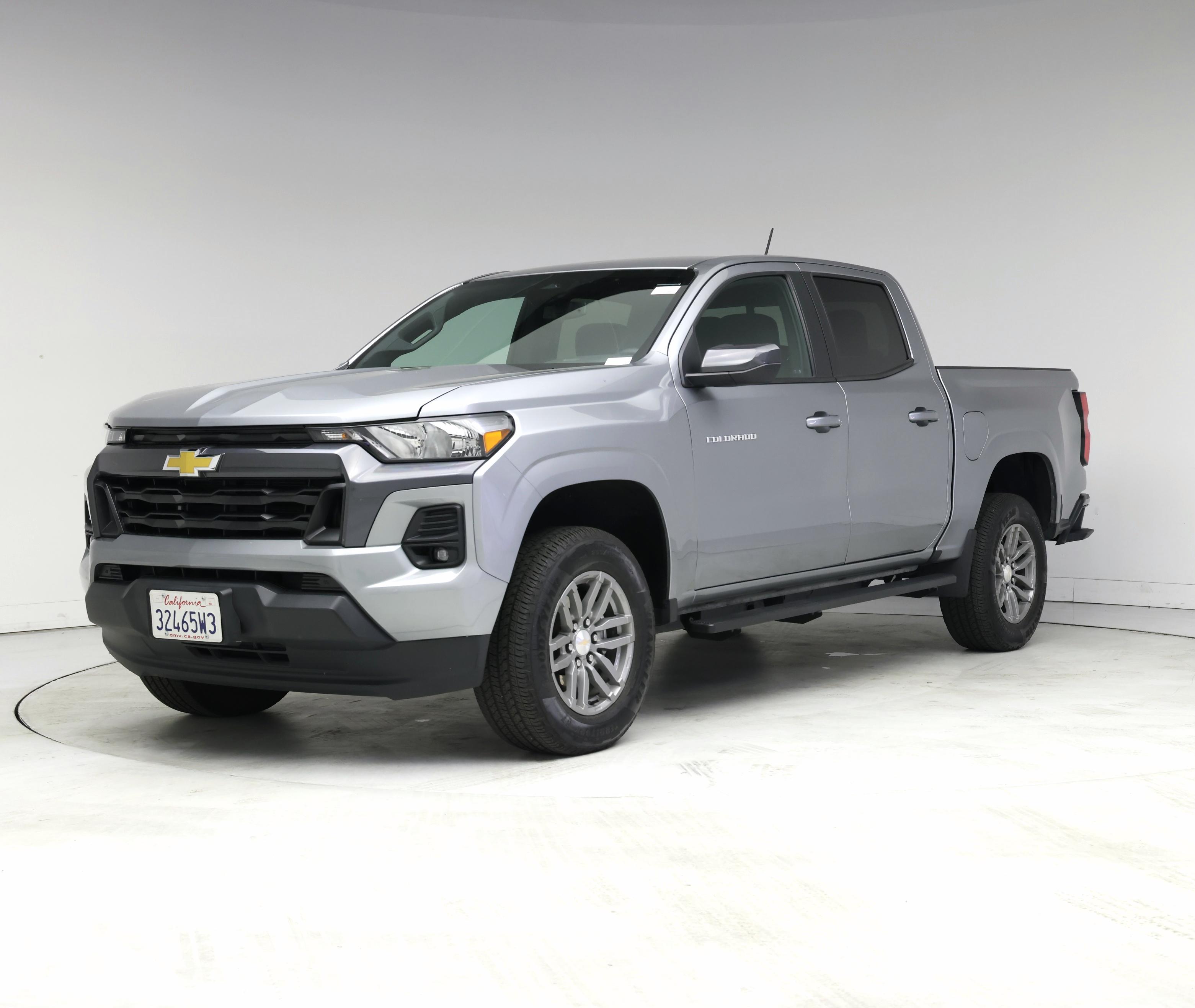 Thumbnail: 2023 Chevrolet Colorado - 4