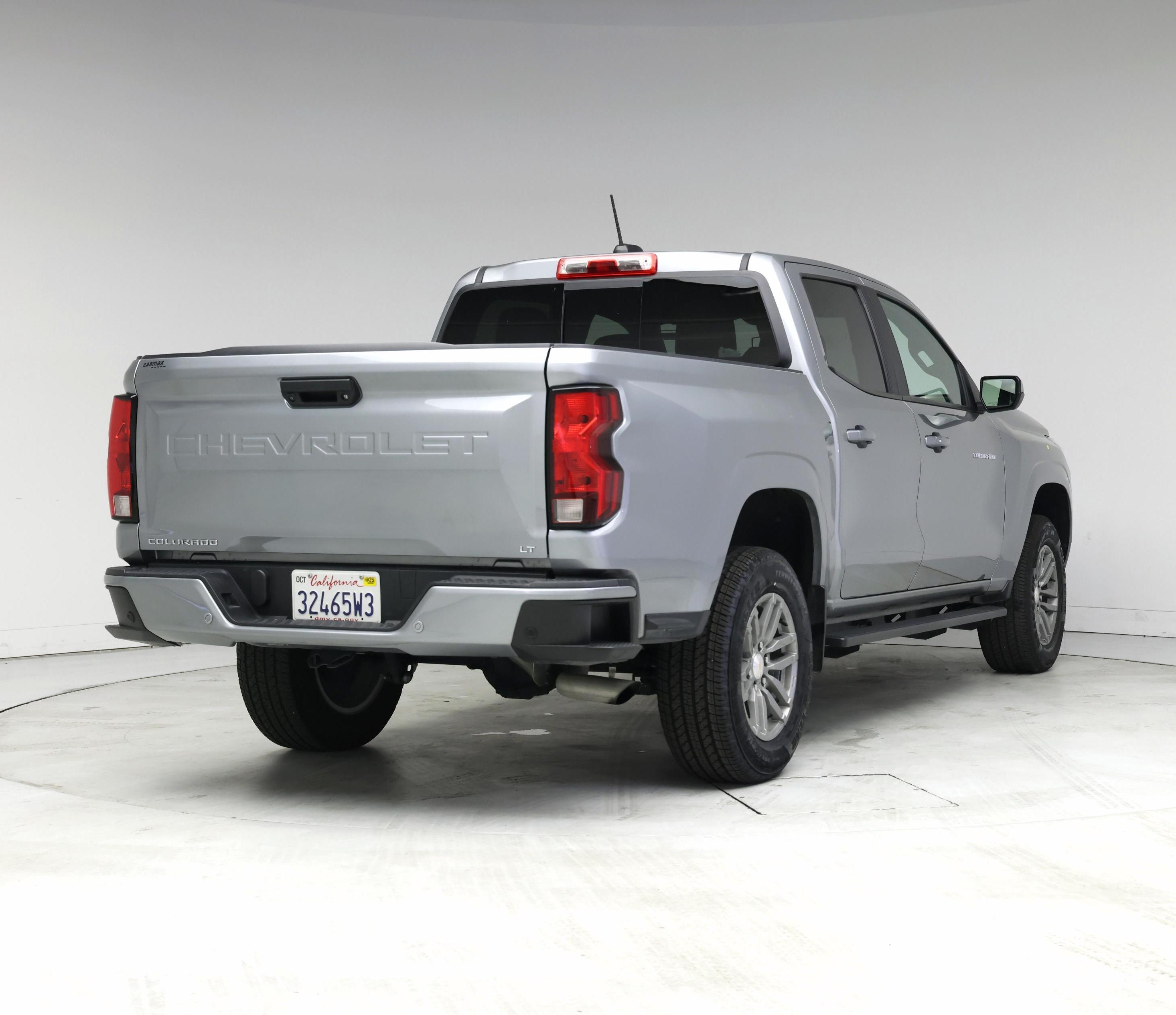 Thumbnail: 2023 Chevrolet Colorado - 8