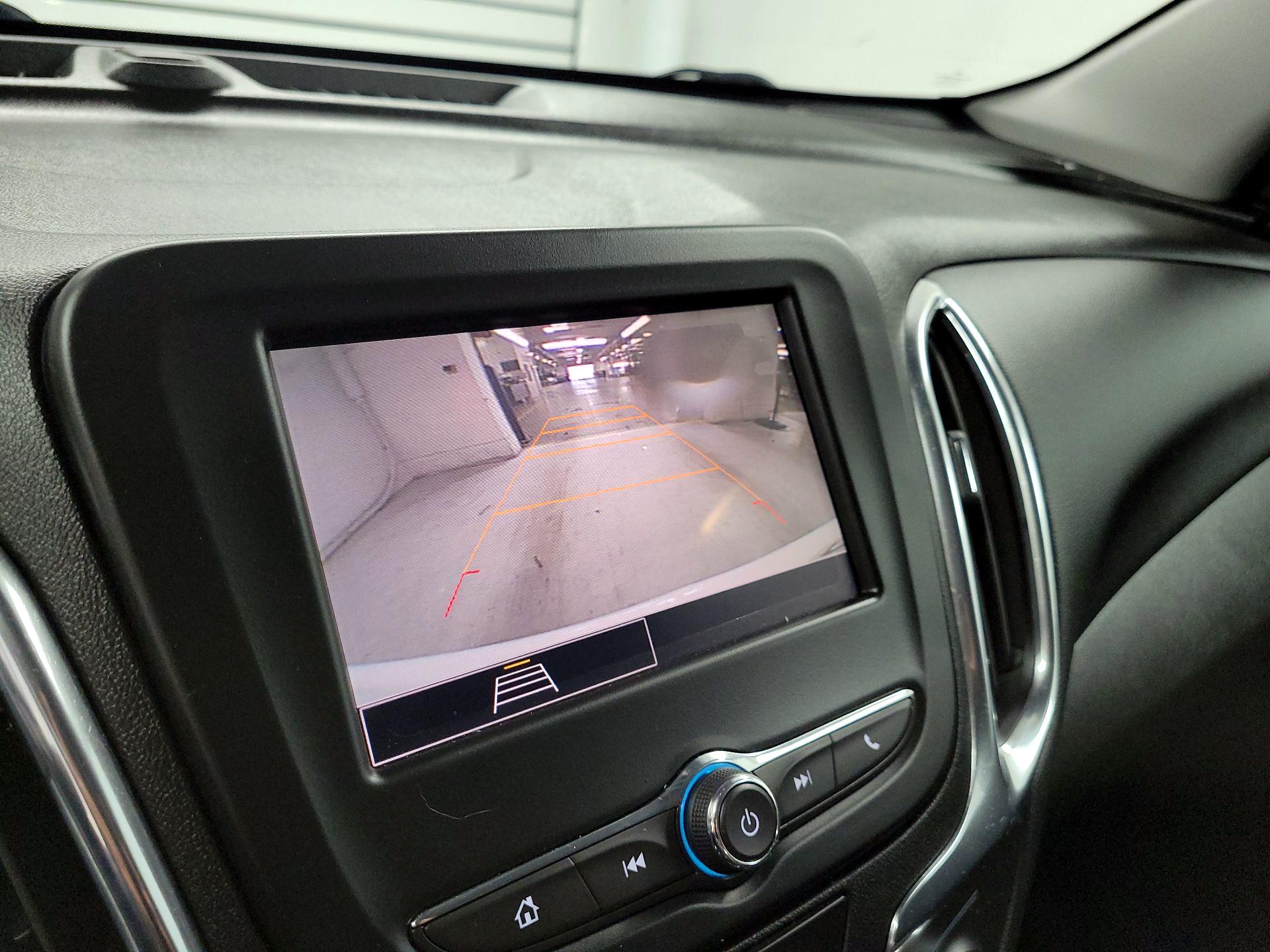Thumbnail: 2022 Chevrolet Equinox - 14