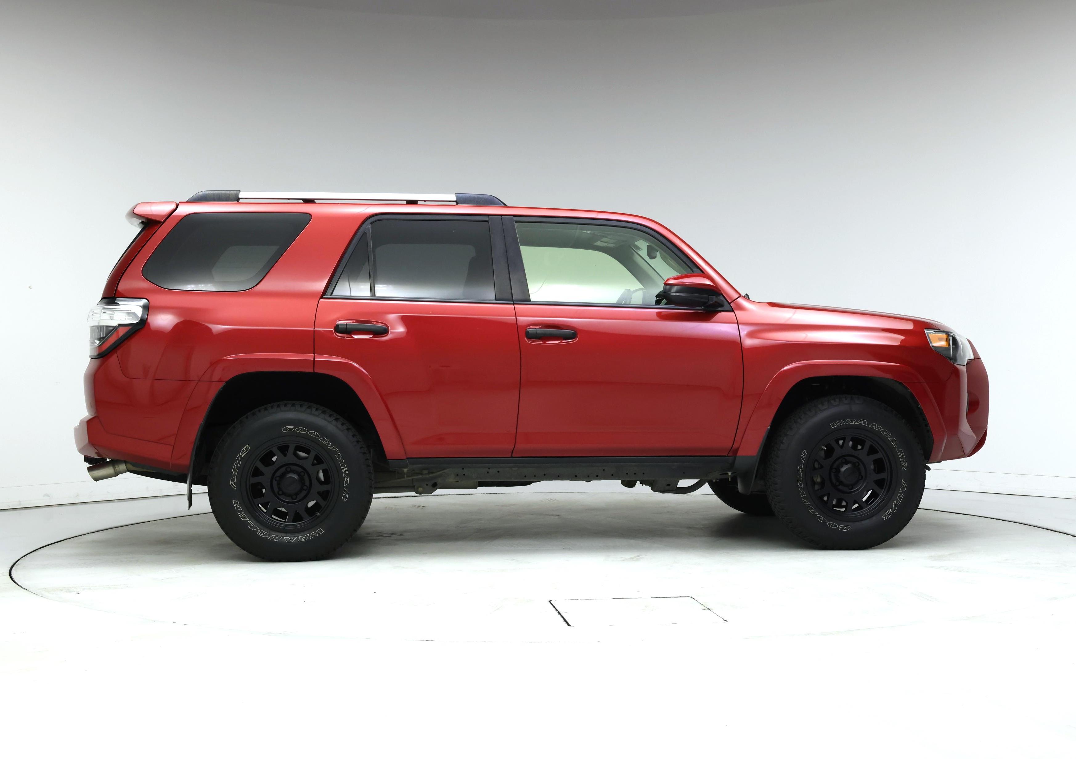 Thumbnail: 2020 Toyota 4Runner - 7
