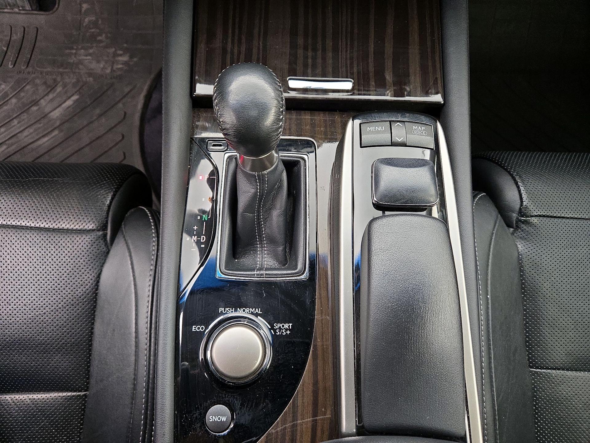 Thumbnail: 2013 Lexus GS - 18