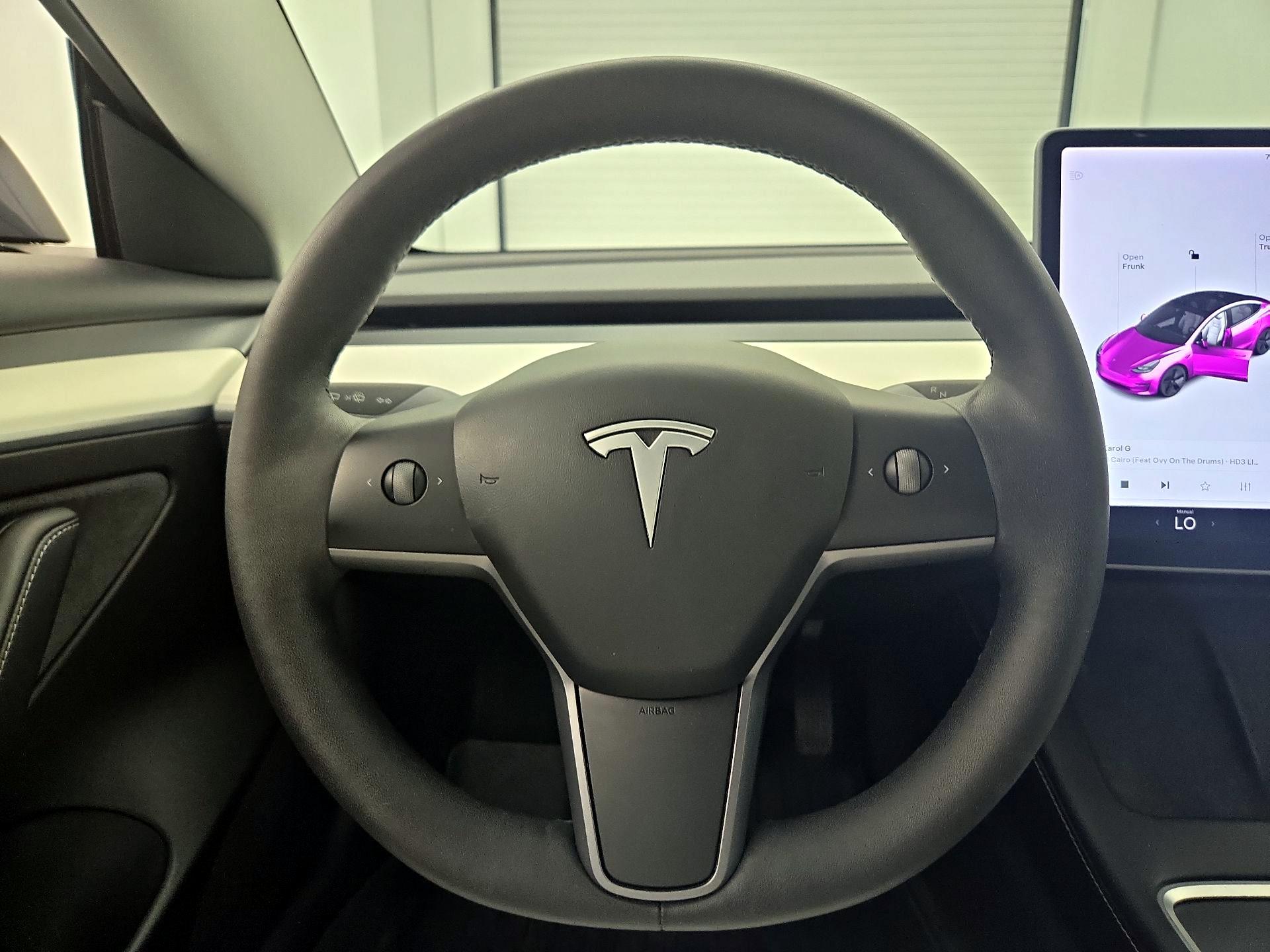 Thumbnail: 2022 Tesla Model 3 - 10