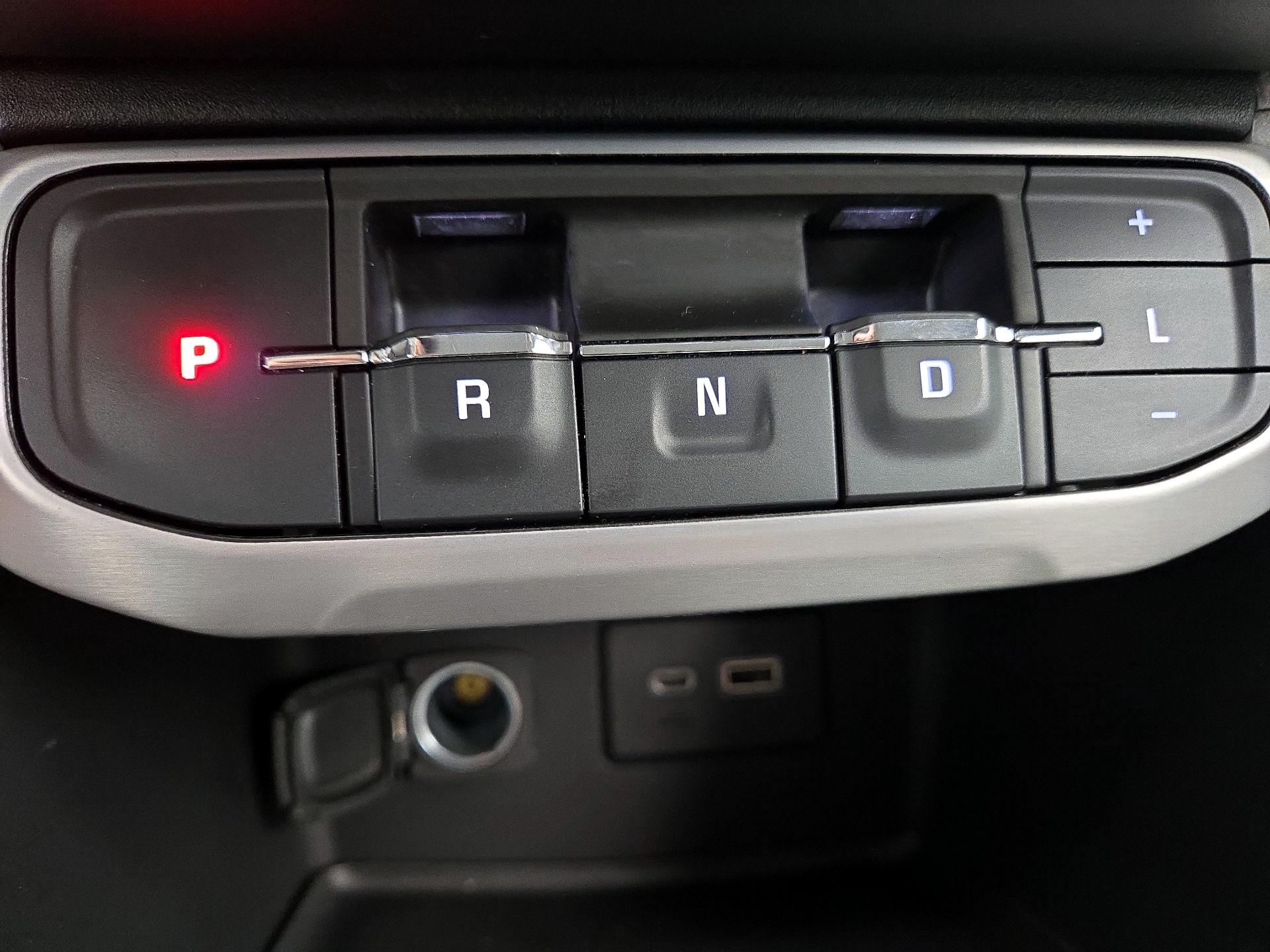 Thumbnail: 2020 GMC Acadia - 17