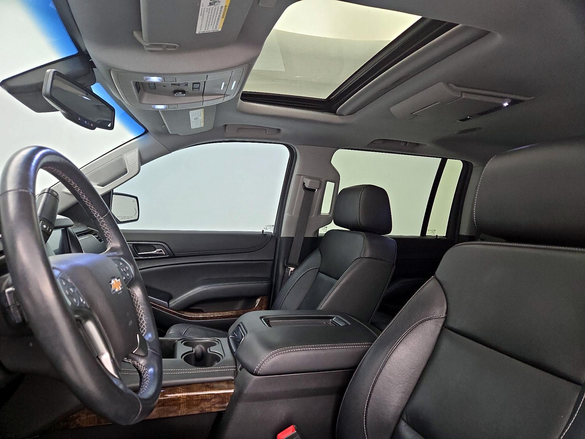 Thumbnail: 2020 Chevrolet Suburban - 20