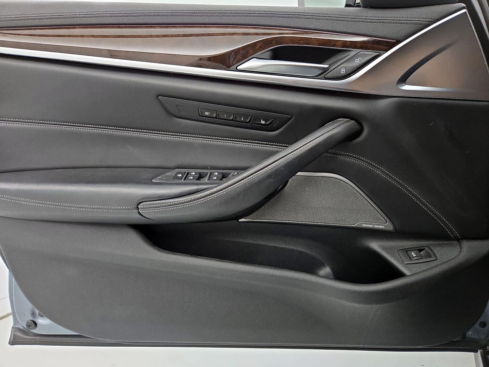 Thumbnail: 2019 BMW 5 Series - 12