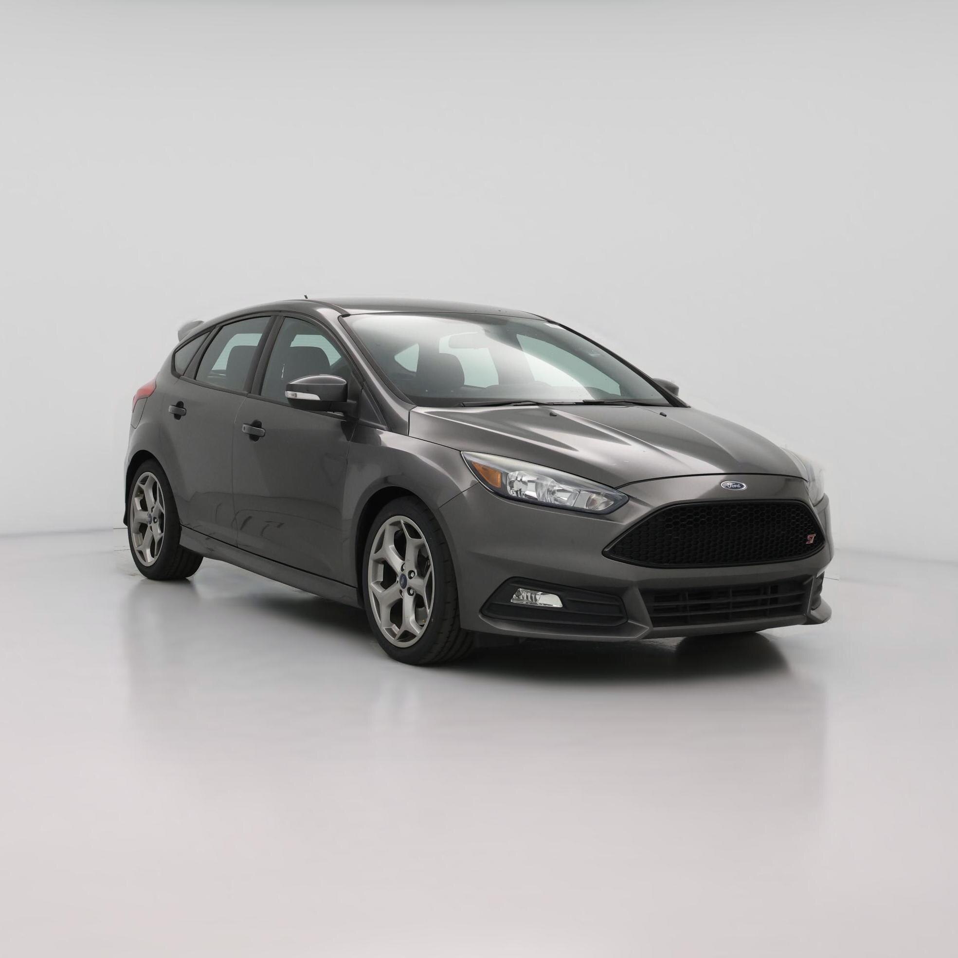 Thumbnail: 2015 Ford Focus - 1