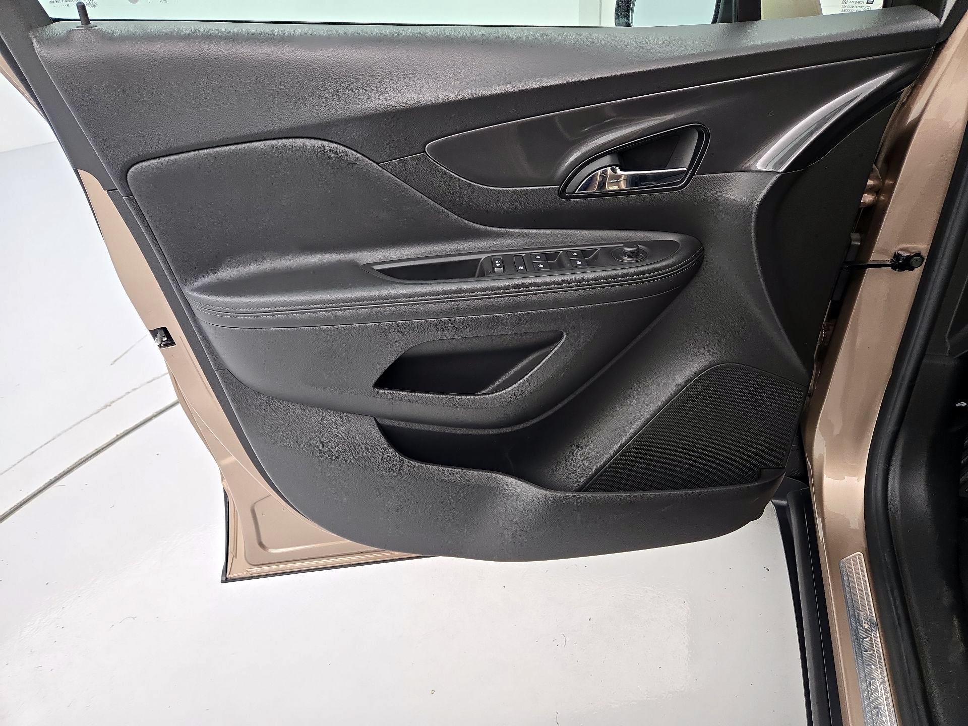 Thumbnail: 2018 Buick Encore - 12