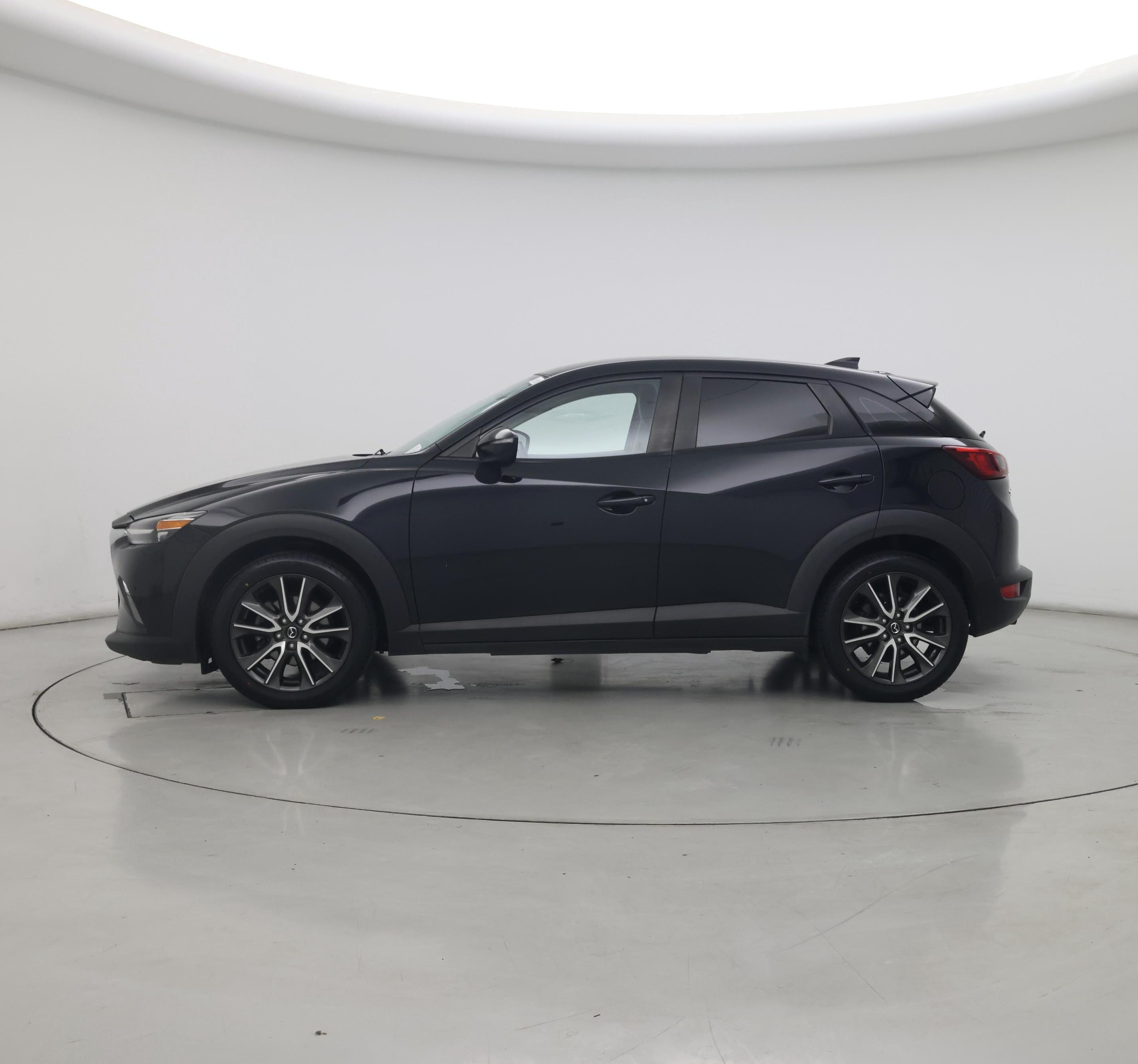 Thumbnail: 2017 Mazda CX-3 - 3